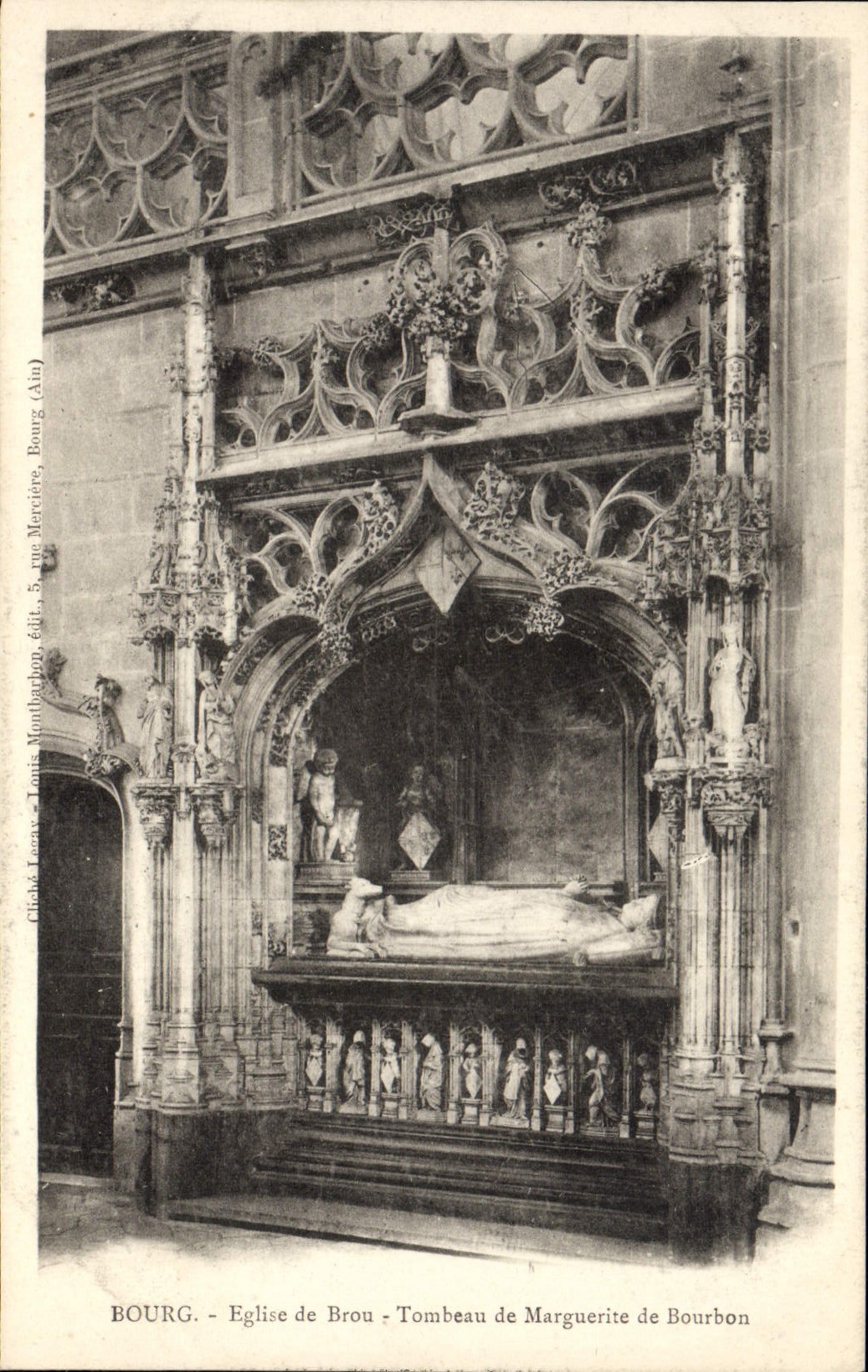 VINTAGE POSTCARD Borough Church Of Husks Tomb Of Marguerite De Bourbon