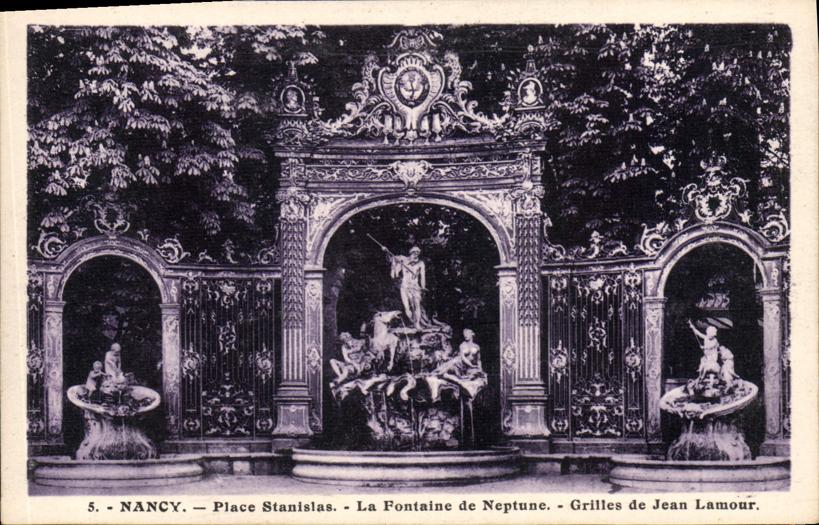 CPA Nancy Place Stanislas La Fontaine De Neptune Grilles De Jean Lamour