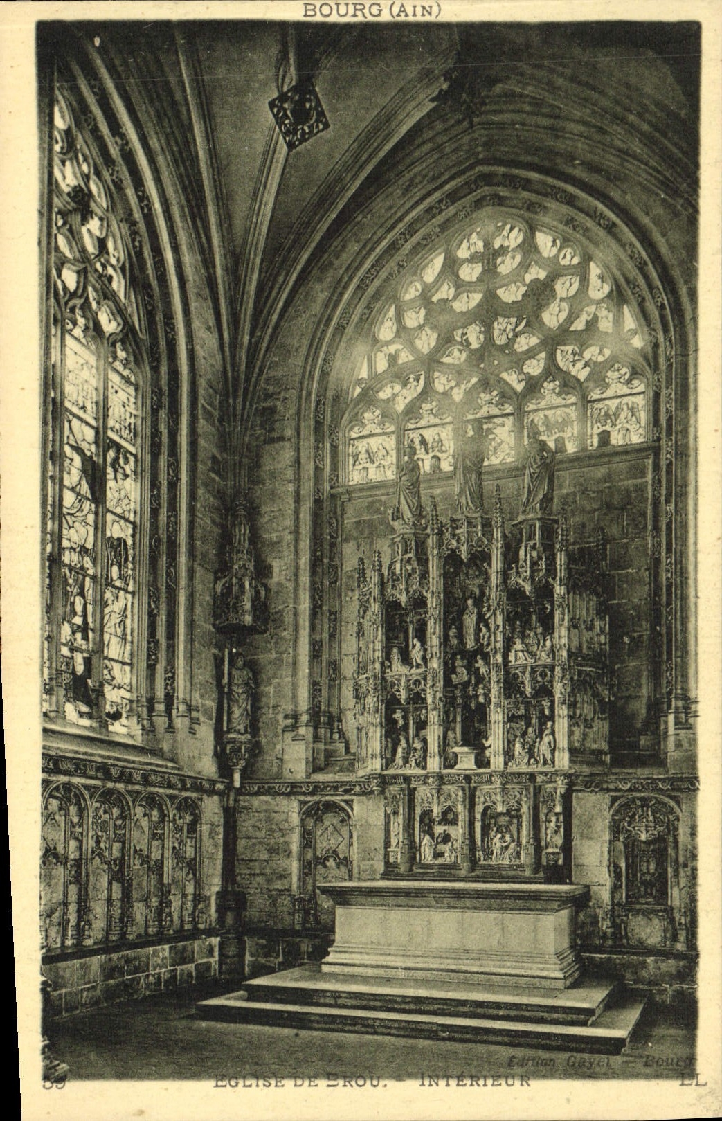 VINTAGE POSTCARD Church Of Interior Husks