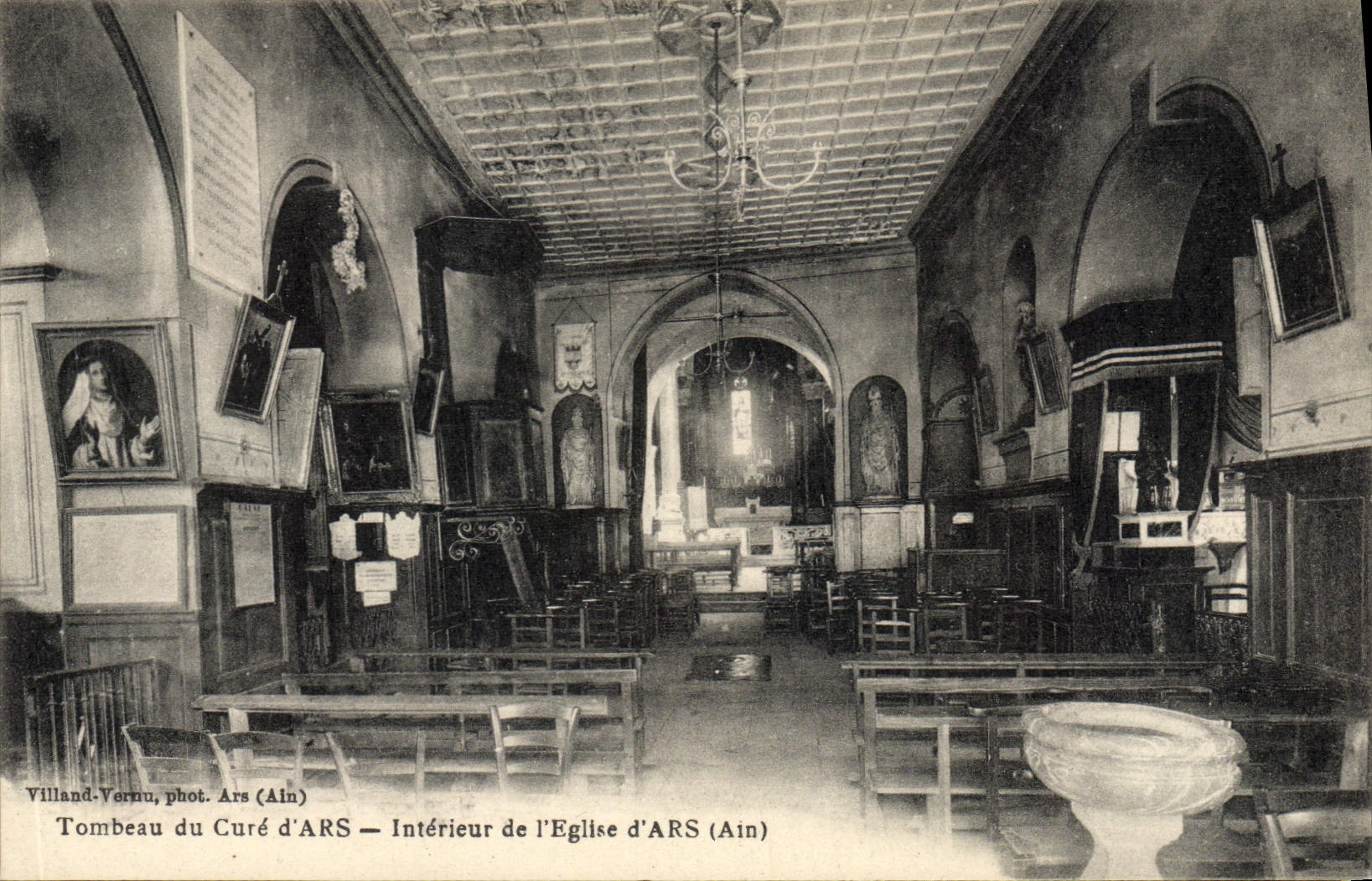 VINTAGE POSTCARD Tomb Of the Cure D' Interior Ars Of the Church