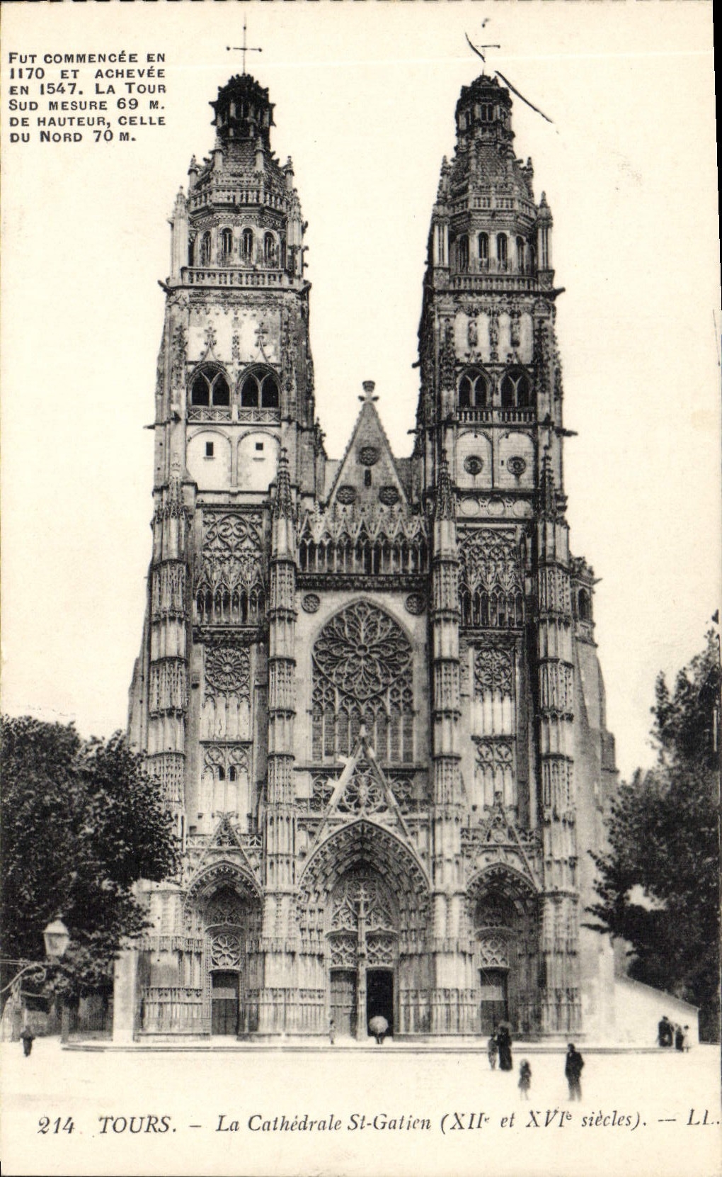 VINTAGE POSTCARD Tours the Cathedral St Gatien