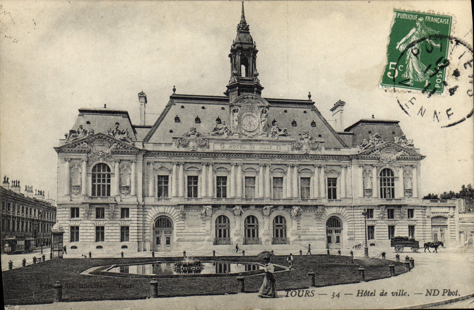 VINTAGE POSTCARD Tours Town hall