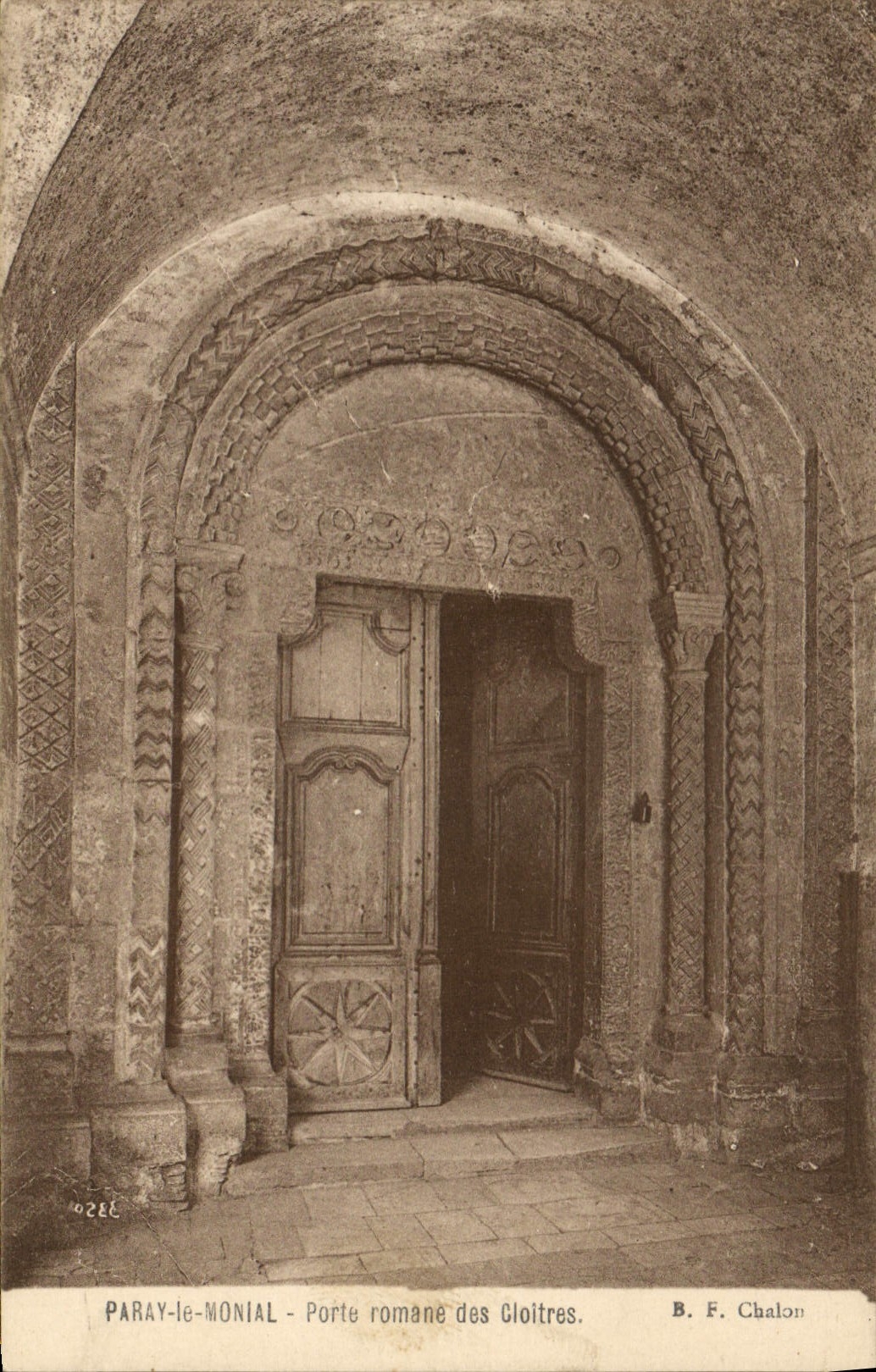 VINTAGE POSTCARD Paray Monial Carries Romance Of the Cloisters