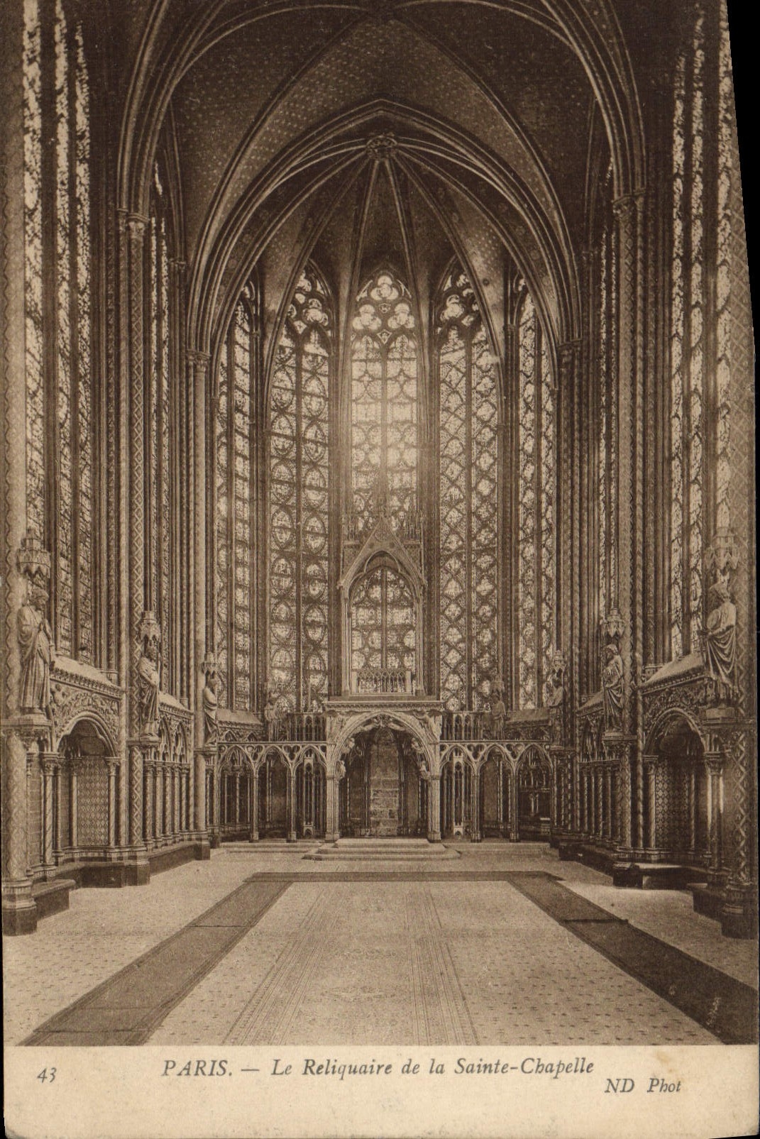 CPA Paris Le Reliquaire De La Saint Chapelle