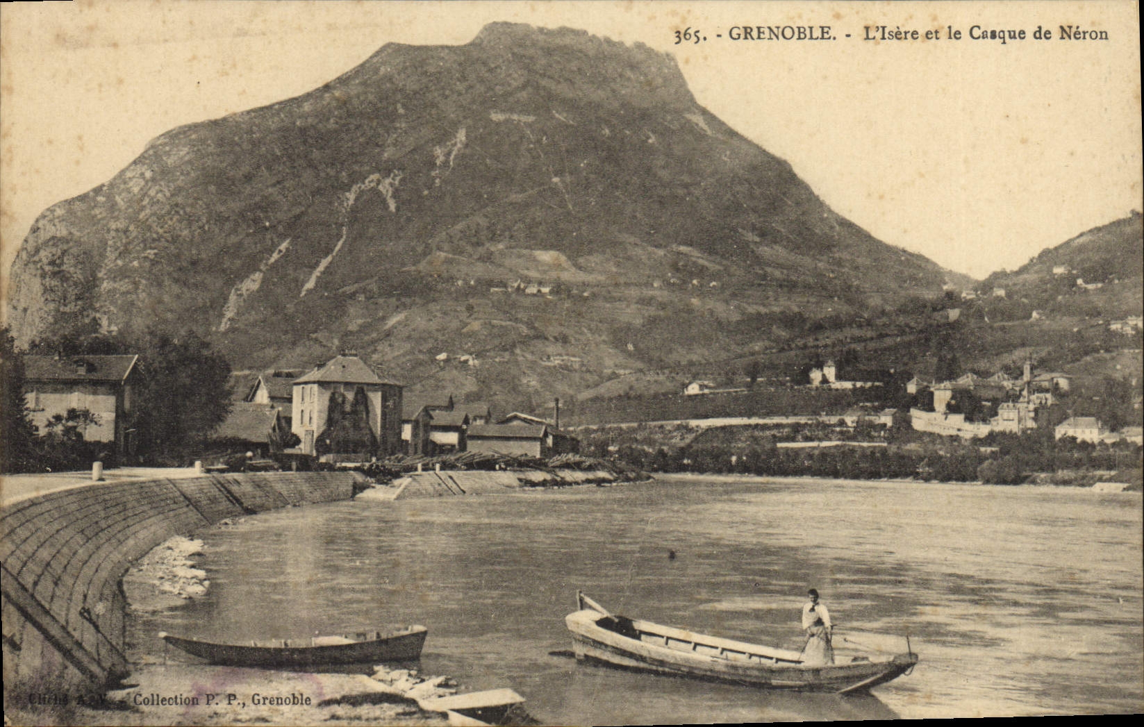 CPA Grenoble L'Isere Et Le Casque De Neron