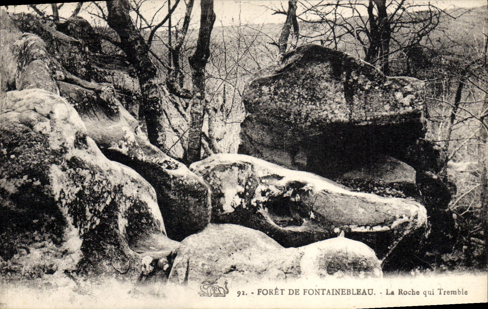 CPA Foret De Fontainebleau La Roche Qui Tremble