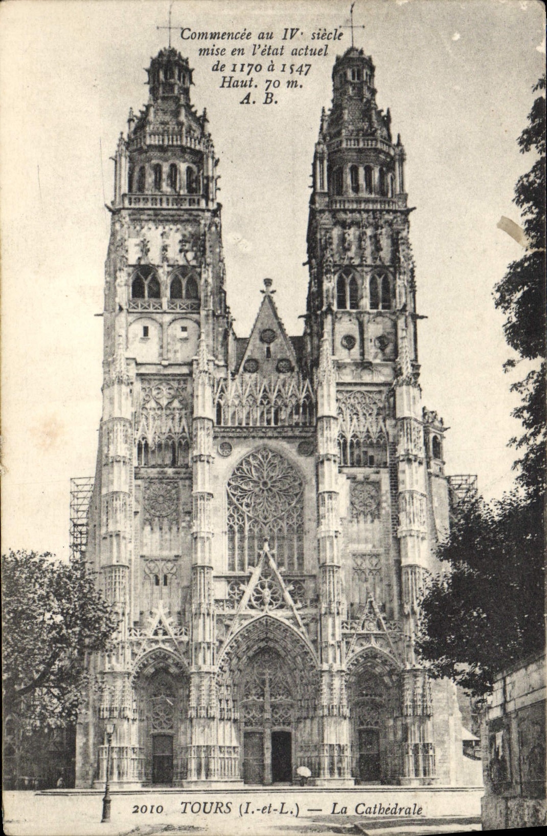 CPA Tours La Cathedrale