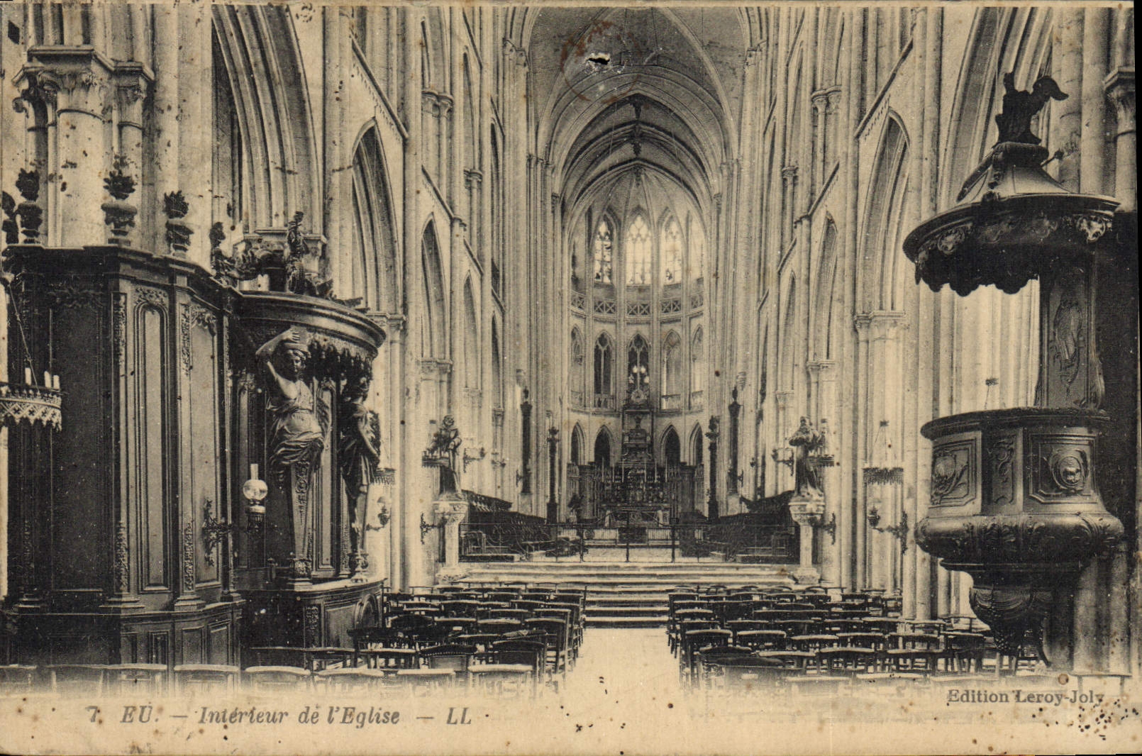 CPA Eu Interieur De I'Eglise
