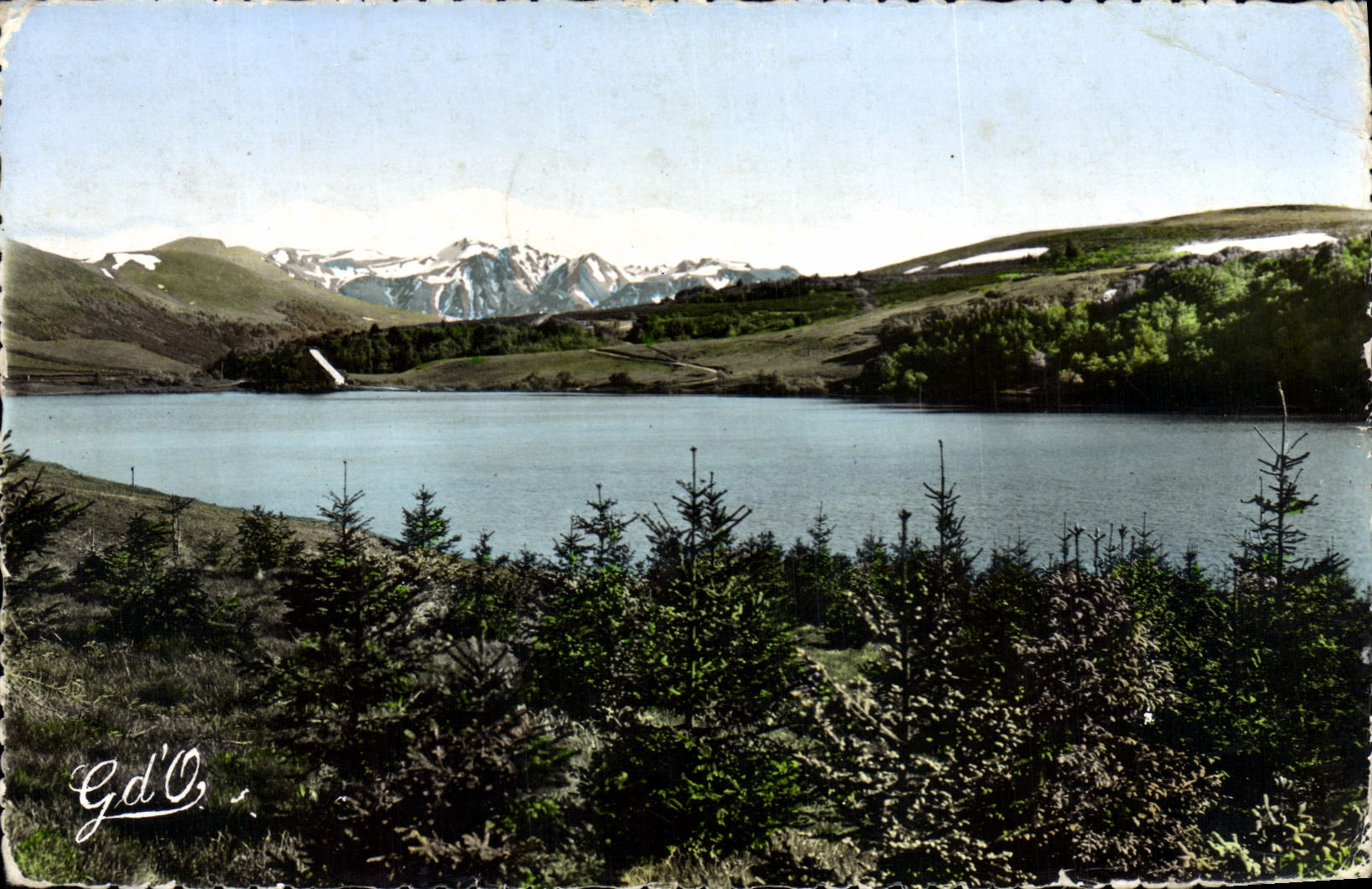 CPA L'Auvergne Lac De Guery Lac de barrage
