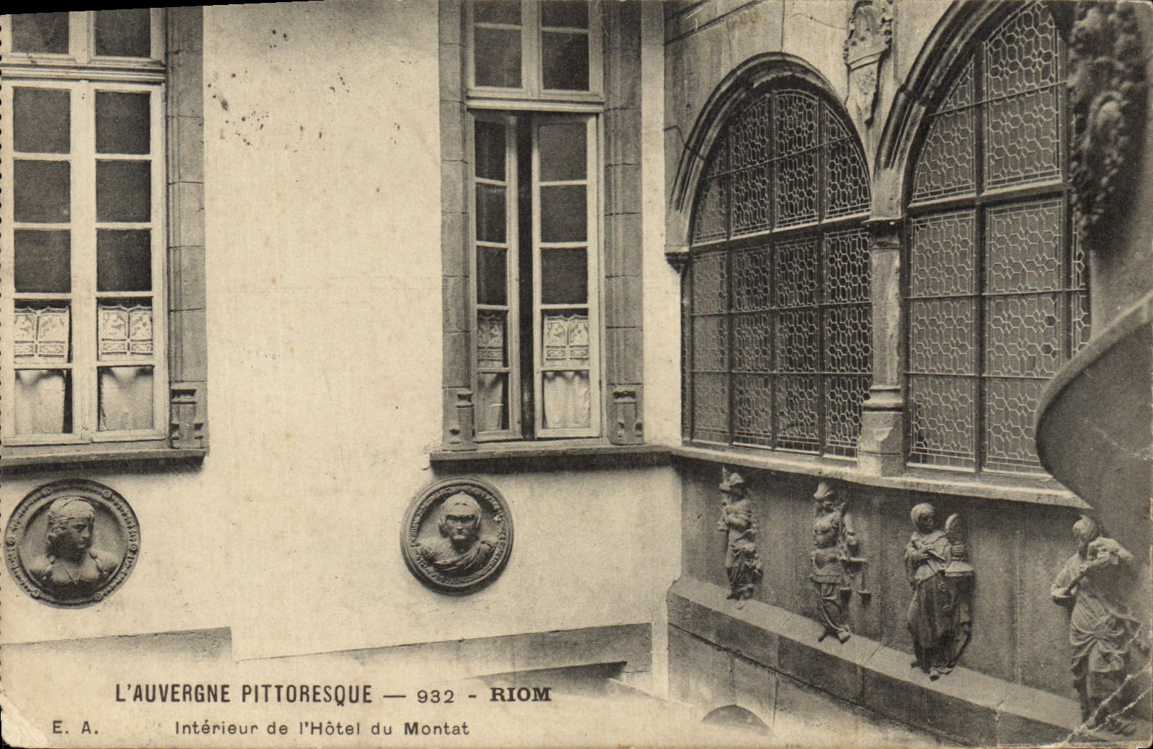 VINTAGE POSTCARD Picturesque Auvergne Riom Interior of the hotel of Montat