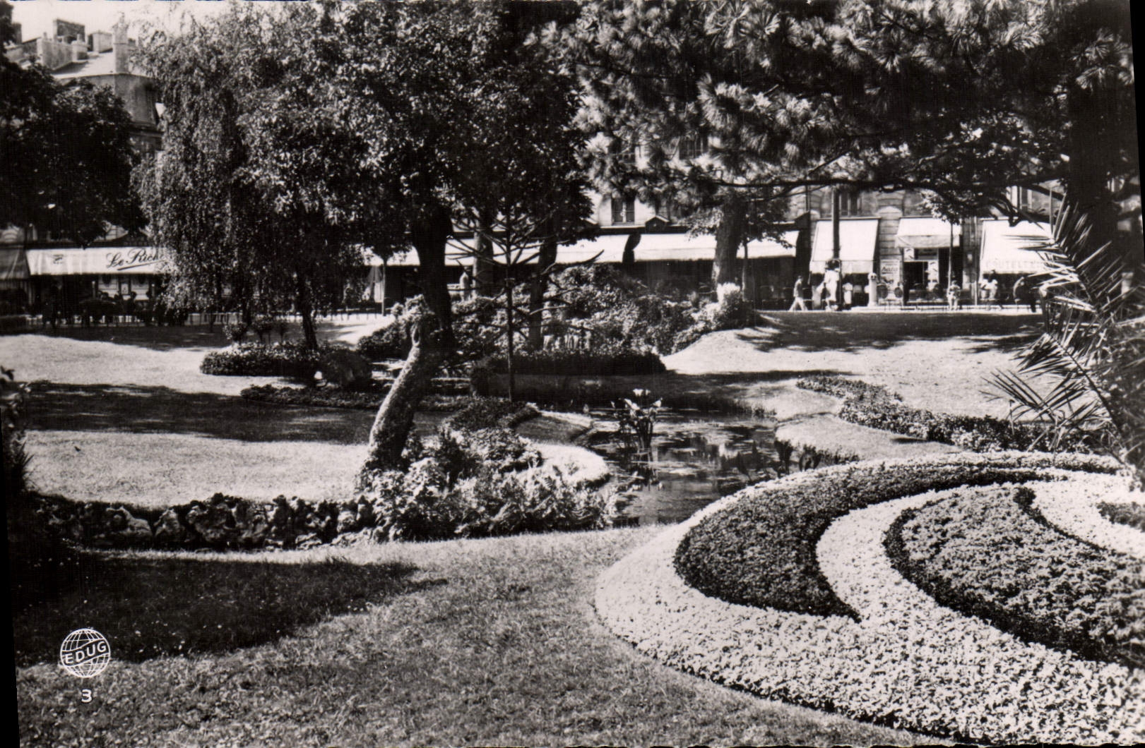 CPM Bordeaux Le Jardin Public