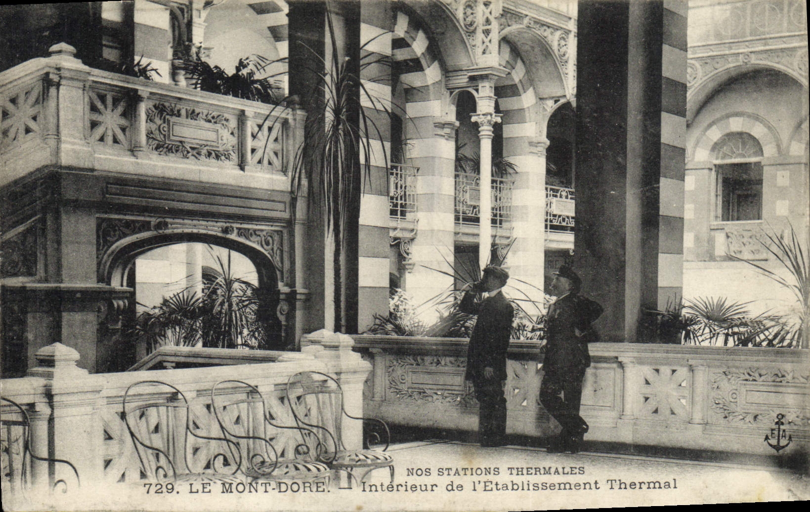 La POSTAL de la VENDIMIA el montaje dora el establecimiento hidropático interior