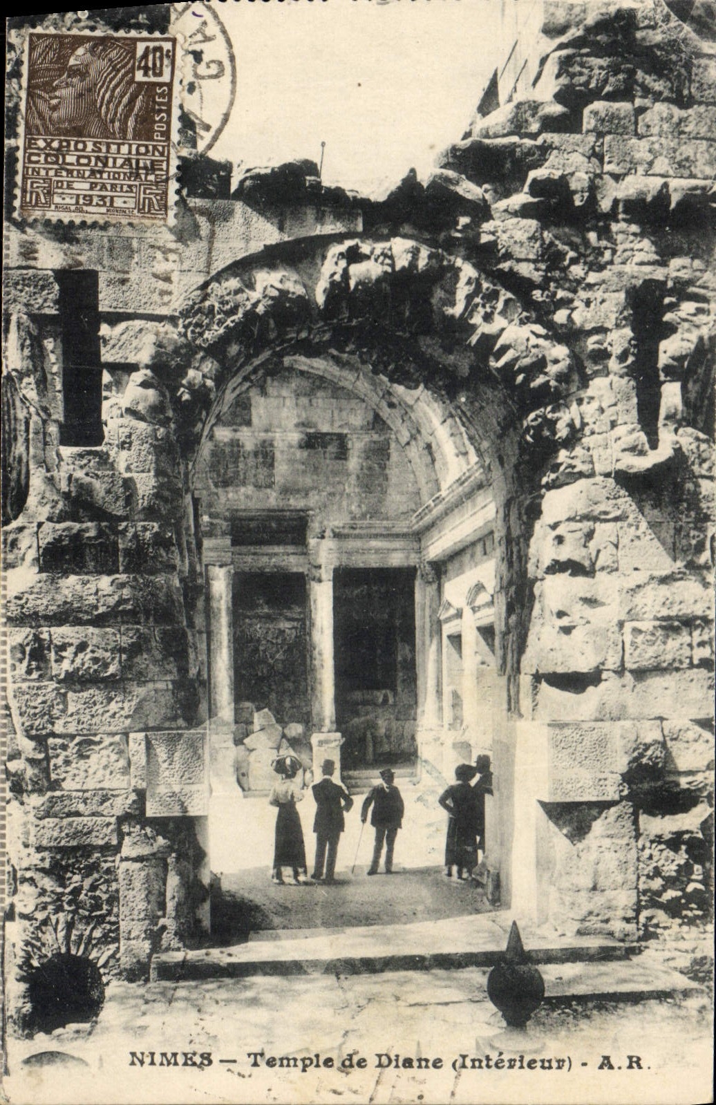 CPA Nimes Temple De Diane