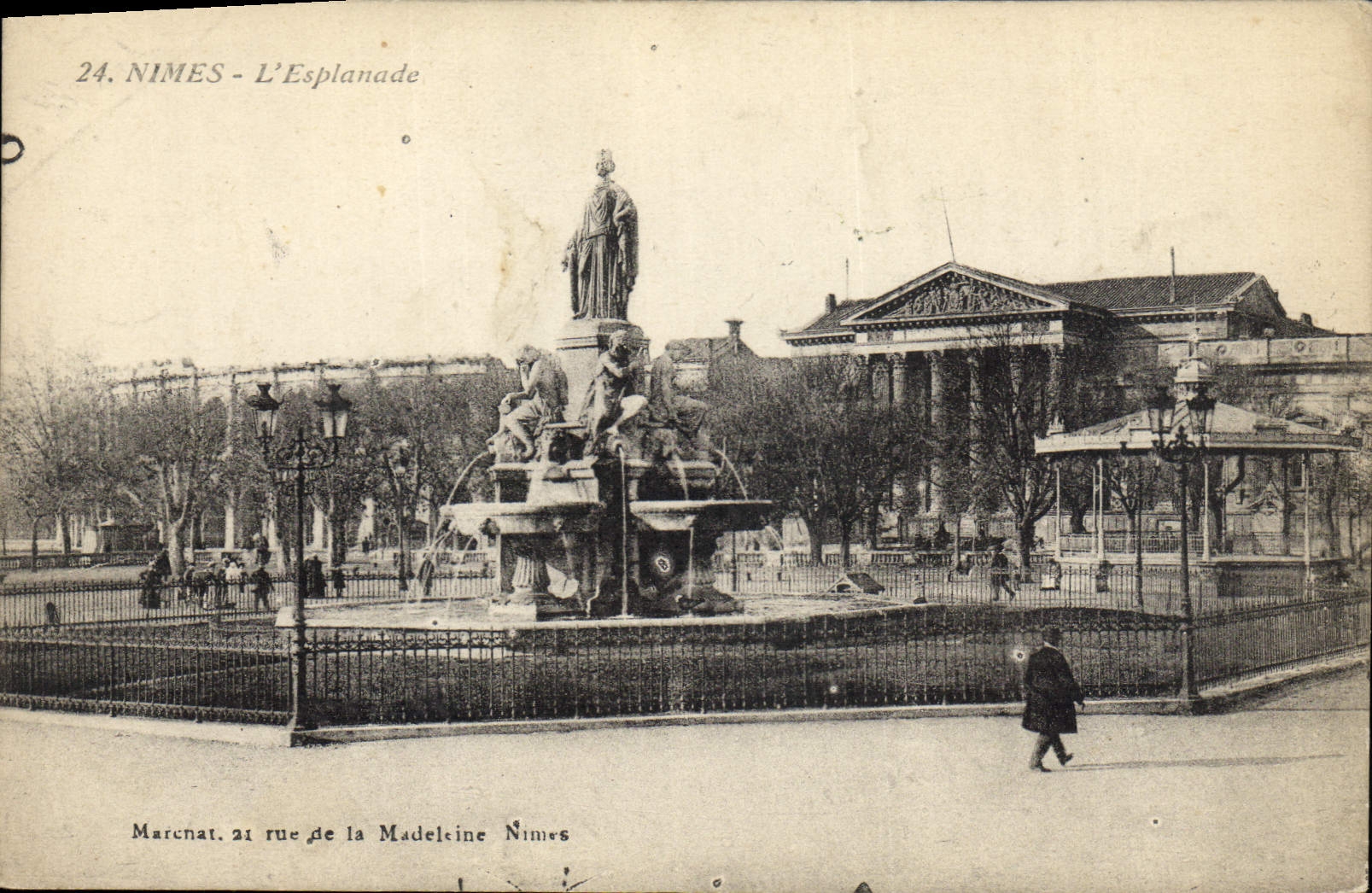 CPA Nimes L'Esplanade