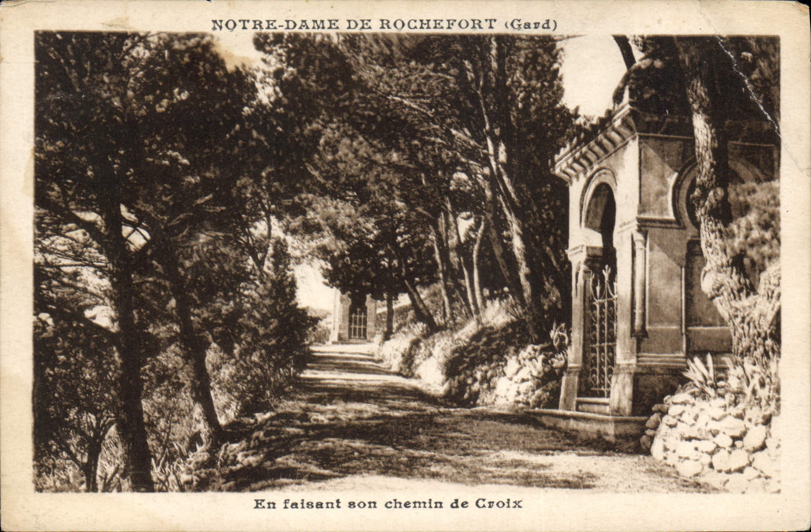VINTAGE POSTCARD Notre Dame Of Rochefort By making her way of cross