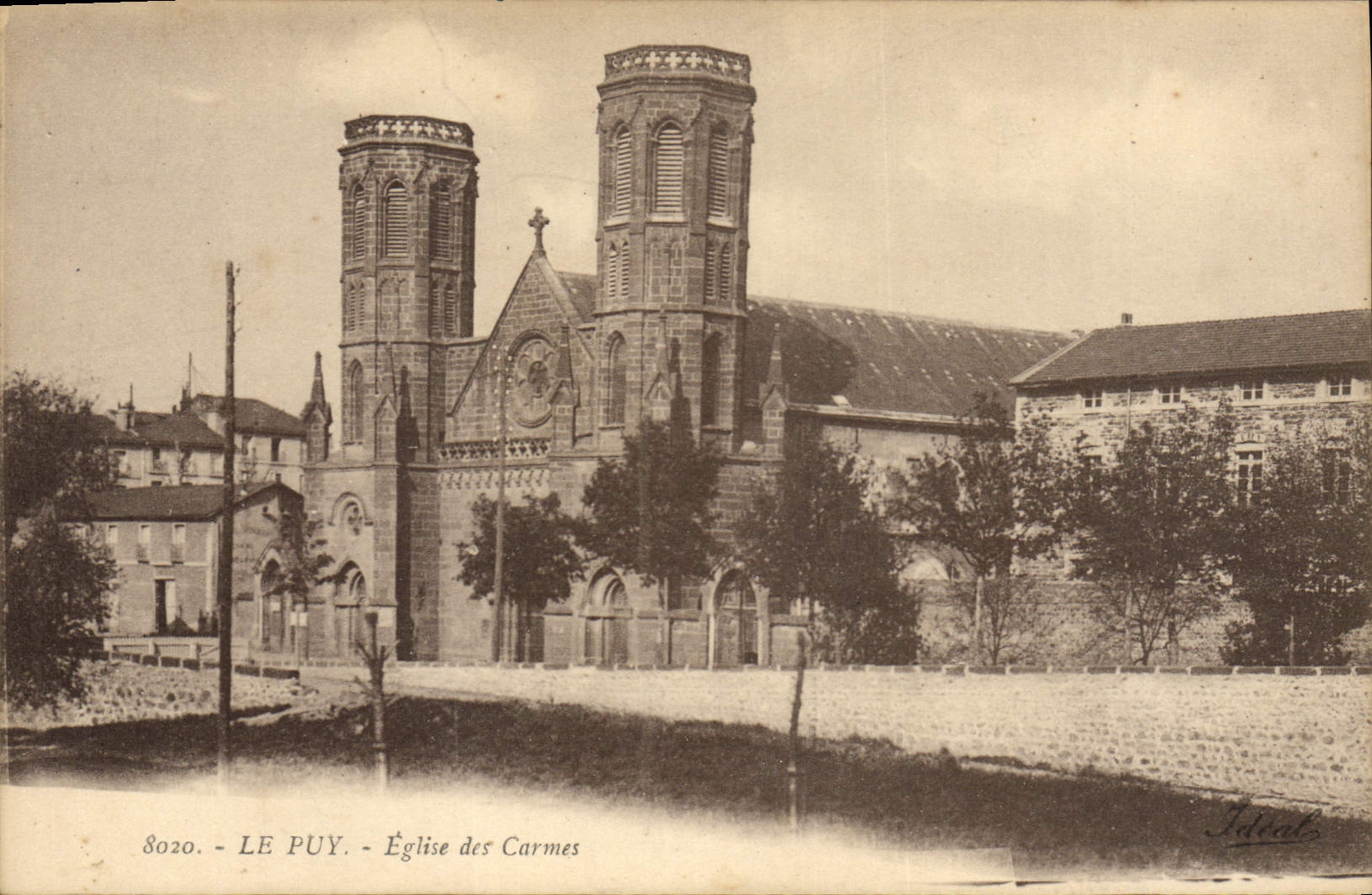 VINTAGE POSTCARD Puy Church Of the Carmelite friars