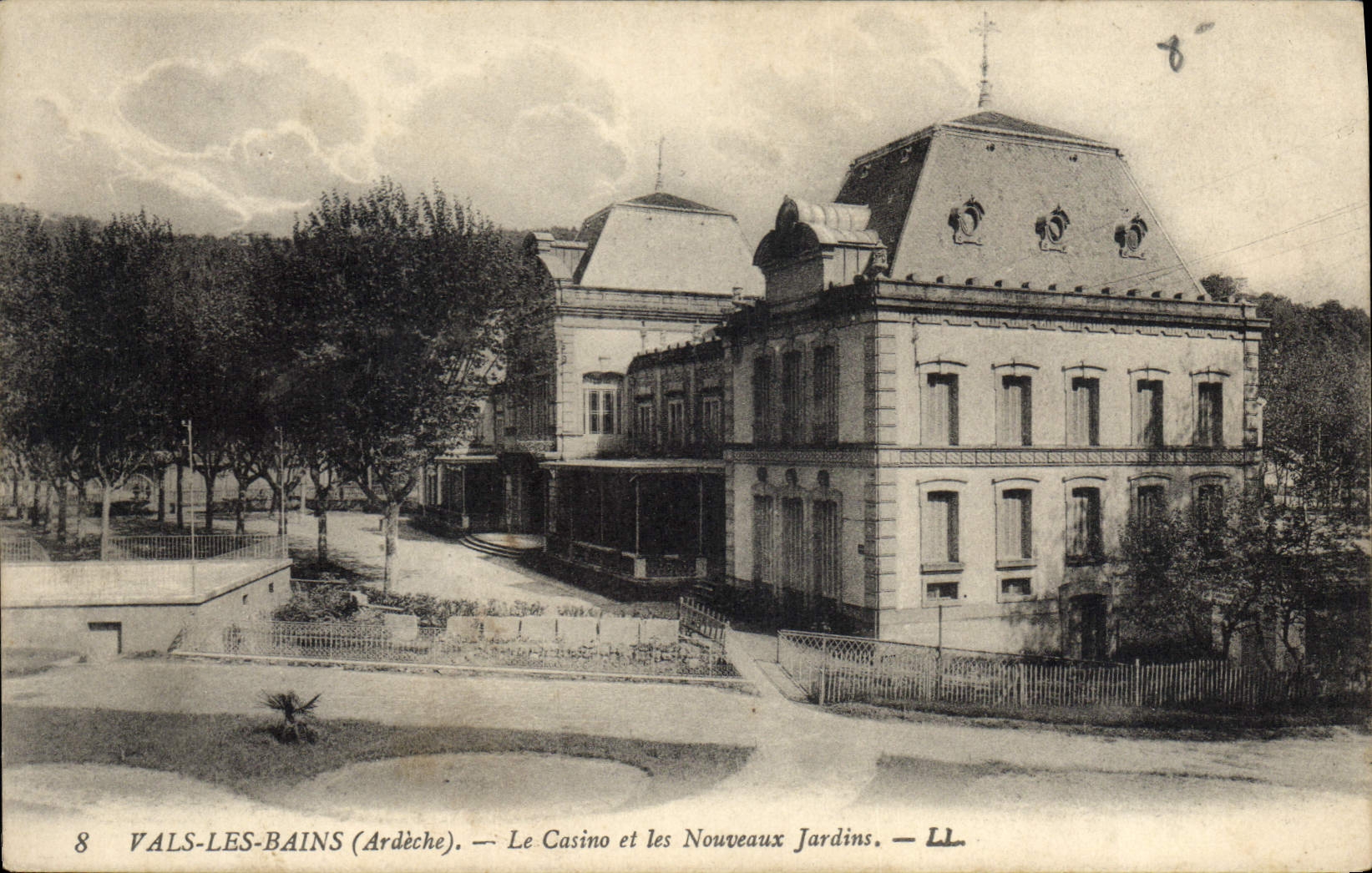 VINTAGE POSTCARD Valleys Les Bains the Casino And New Gardens