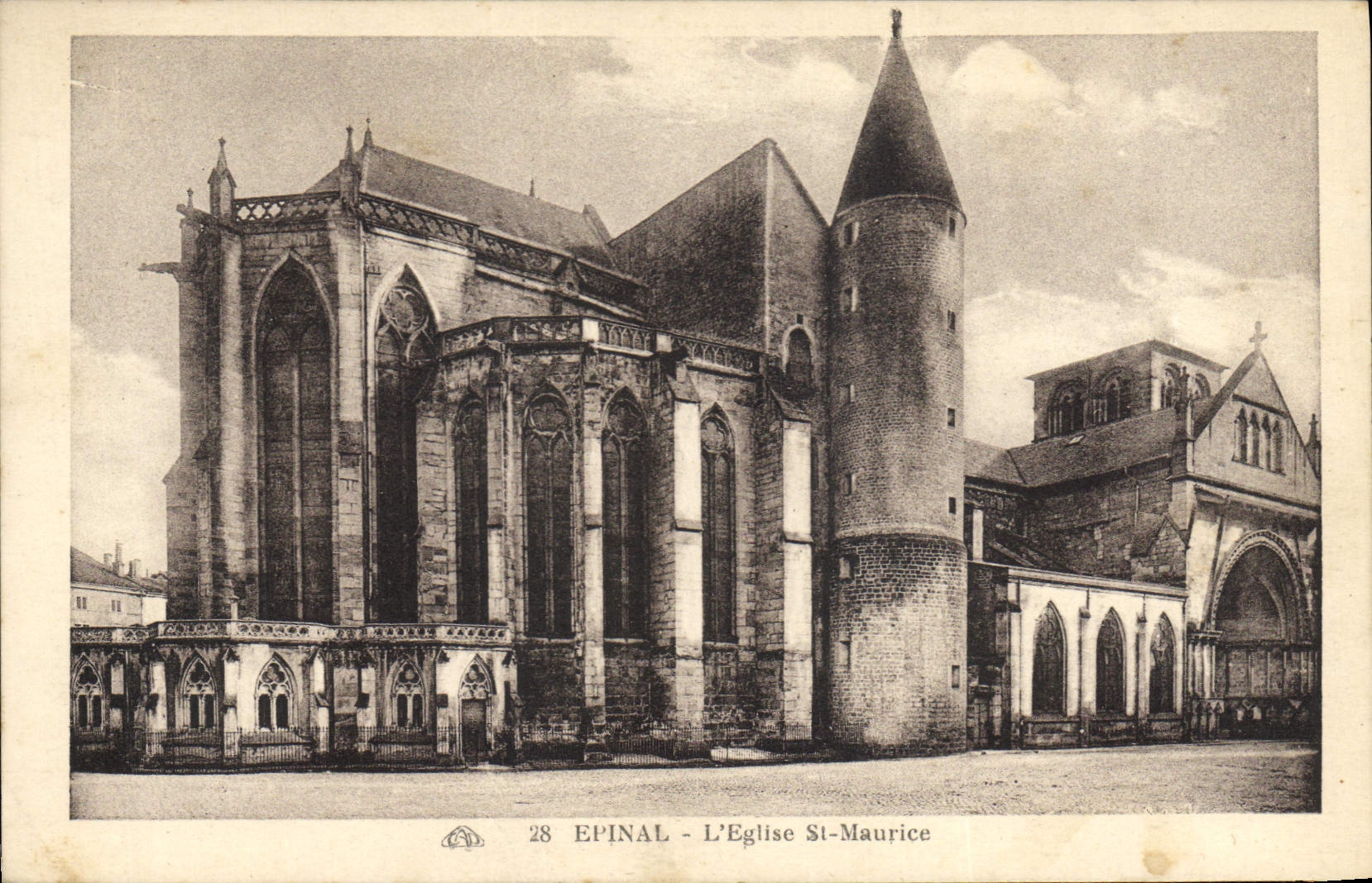 CPA Epinal L'Eglise St Maurice