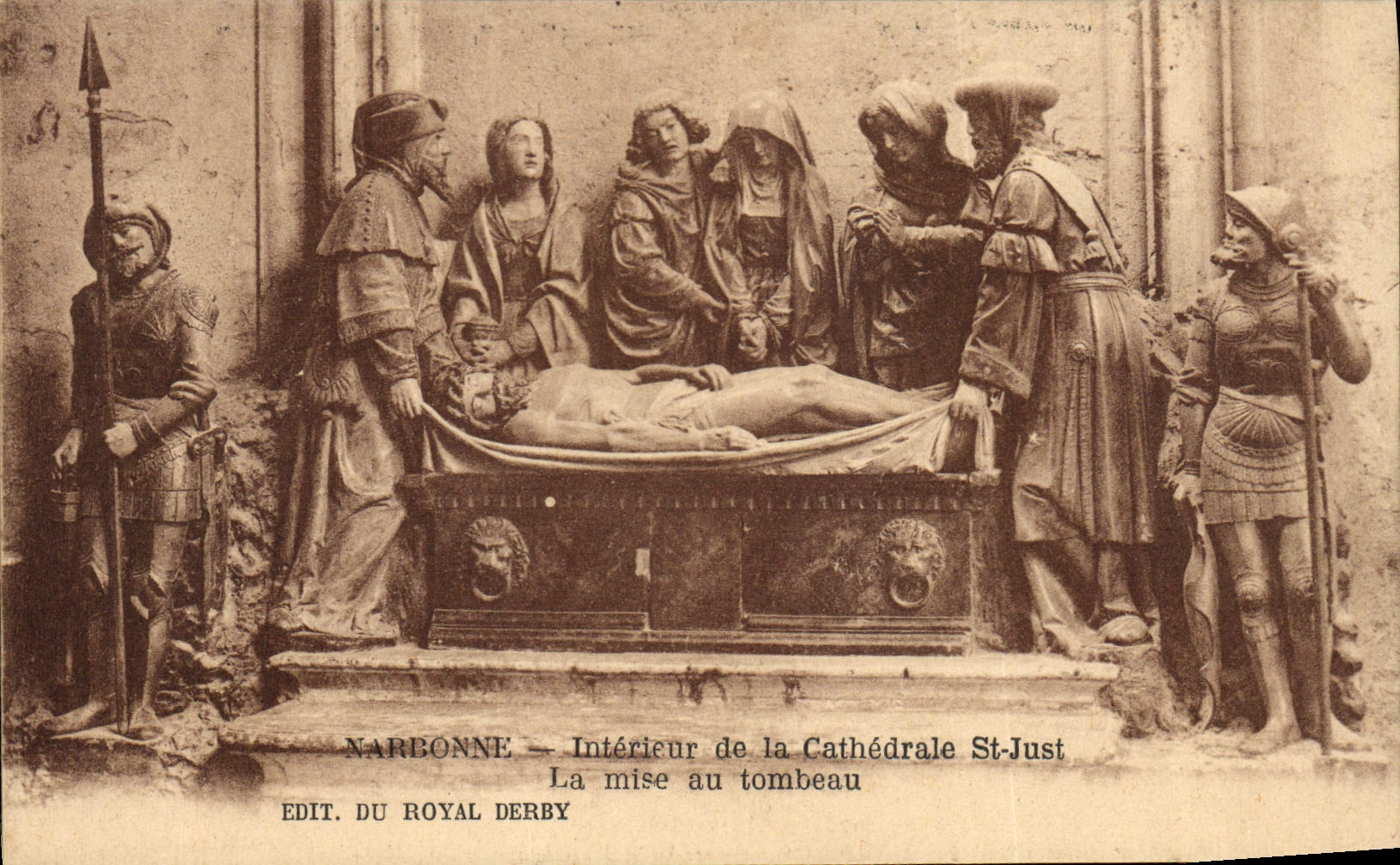 VINTAGE POSTCARD Interior Narbonne Of the Cathedral St Just the setting with the tomb