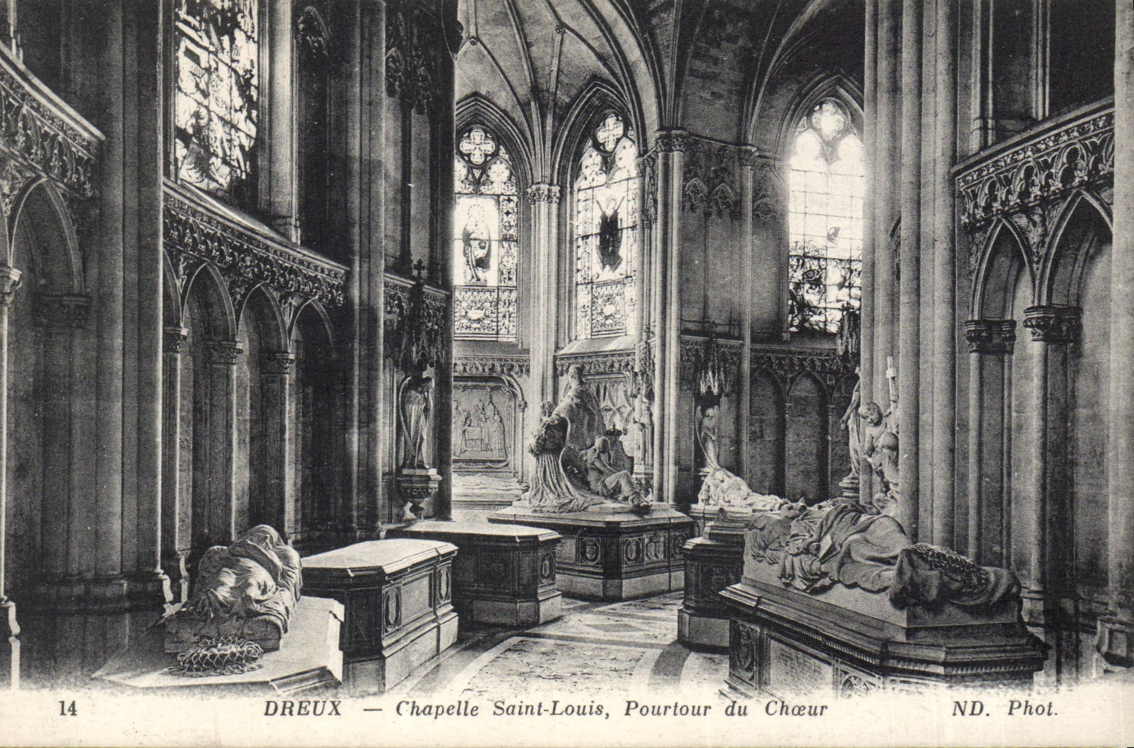 VINTAGE POSTCARD Dreux Vault St Louis Circumference of the chorus