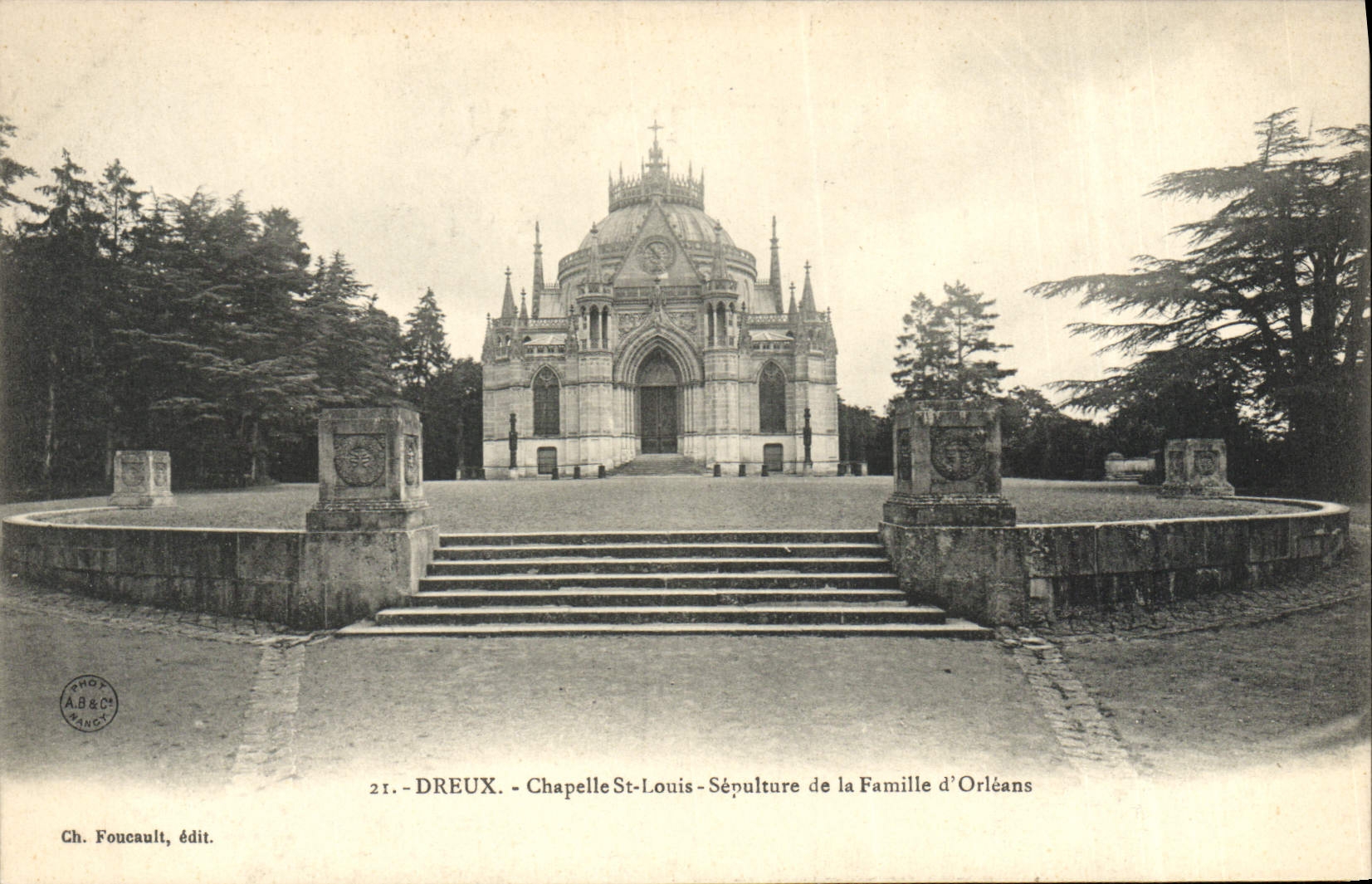 VINTAGE POSTCARD Dreux Vault St Louis Burial Of the Family Of Orleans