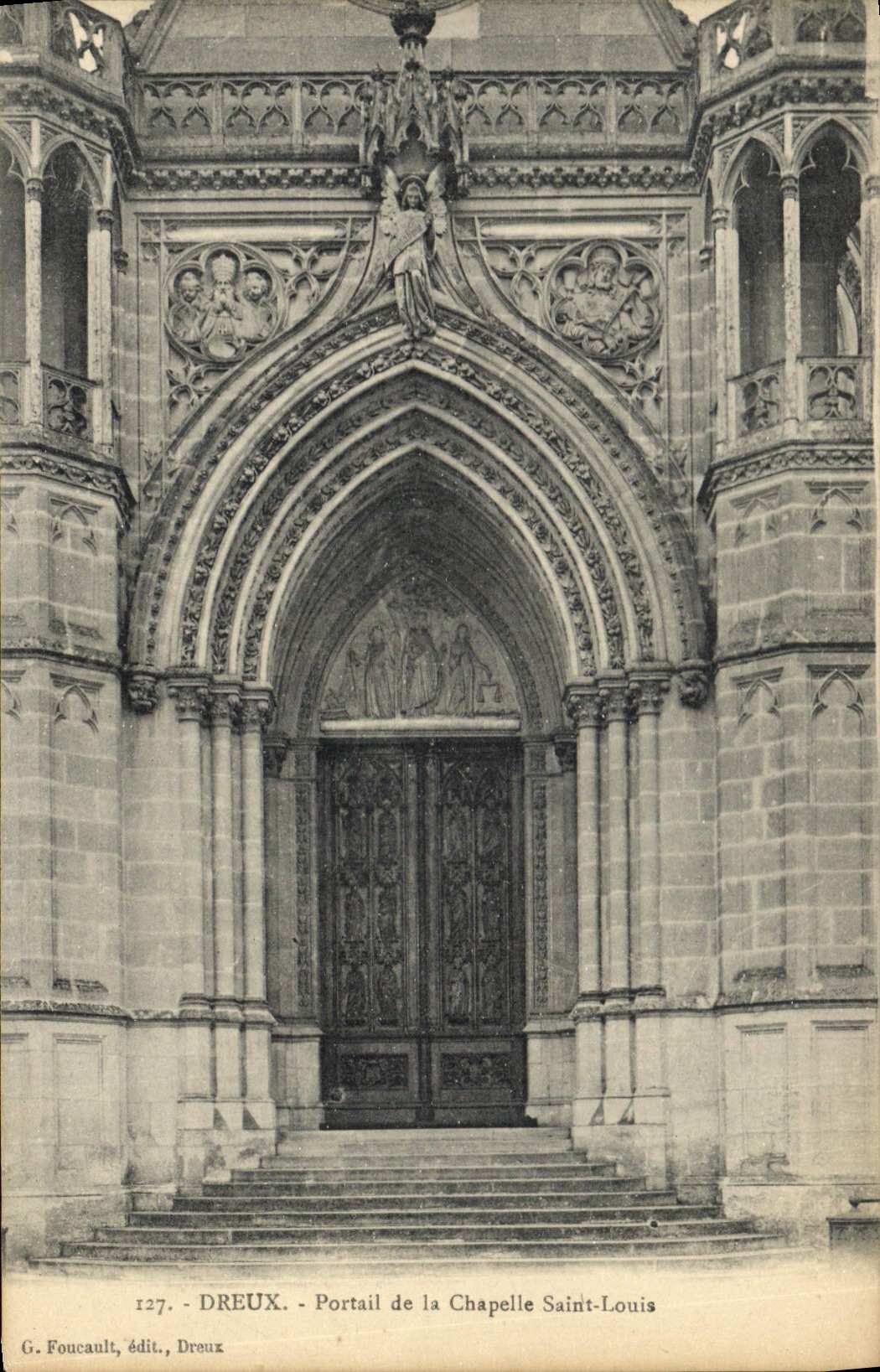 VINTAGE POSTCARD Dreux Gate Of the Vault Saint Louis