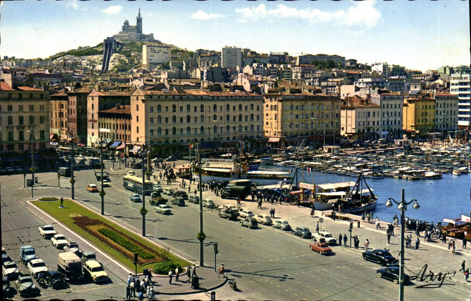 CPM Marseille Quai Des Belges Et Notre Dame De La Garde
