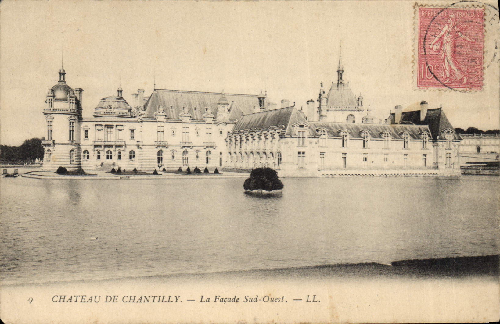 CPA Chateau De Chantilly La Facade Sud Ouest