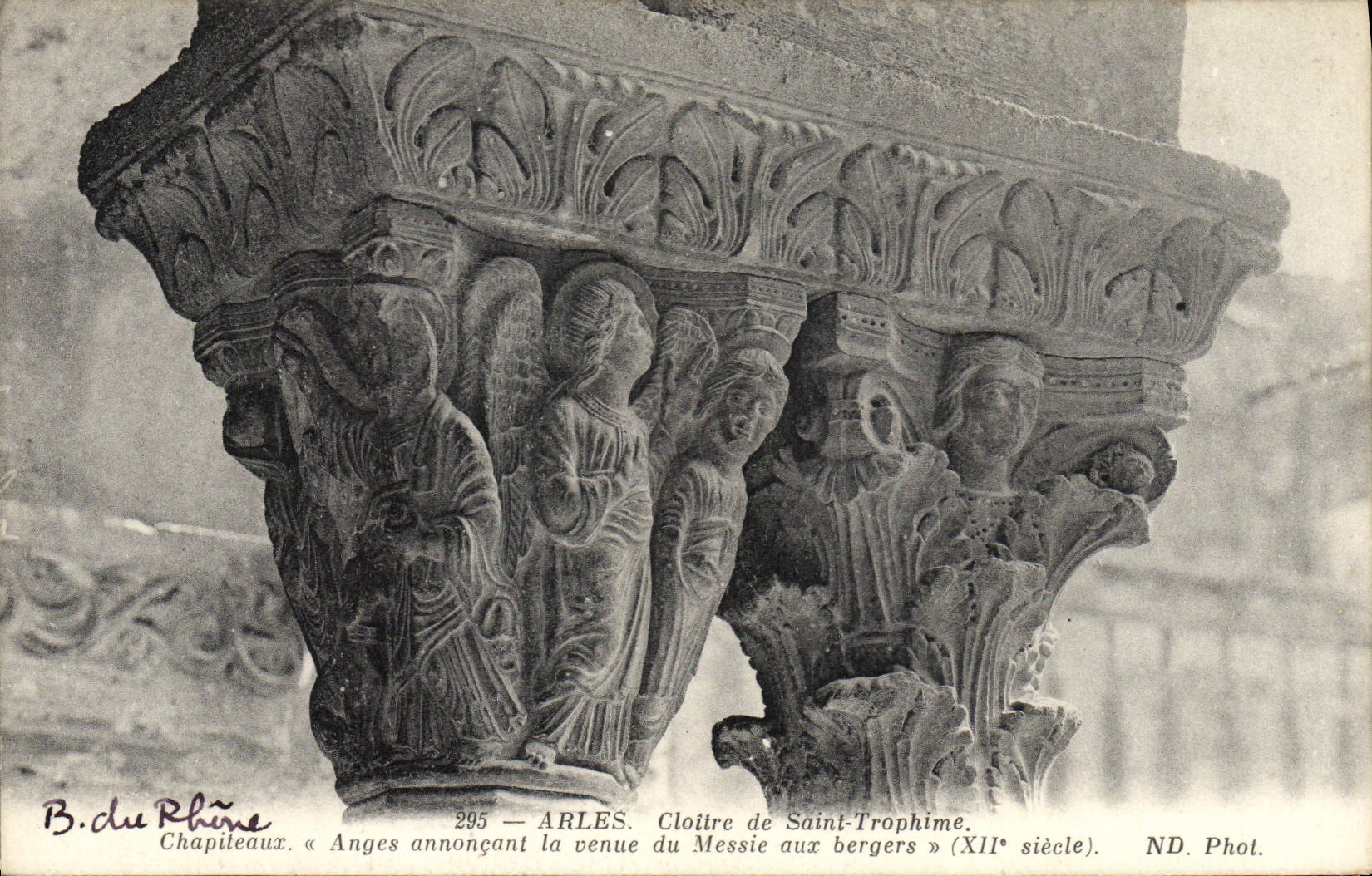 VINTAGE POSTCARD Arles Cloister Of Saint Trophime Capital Angels announcing the arrival of the Messiah to the shepherds