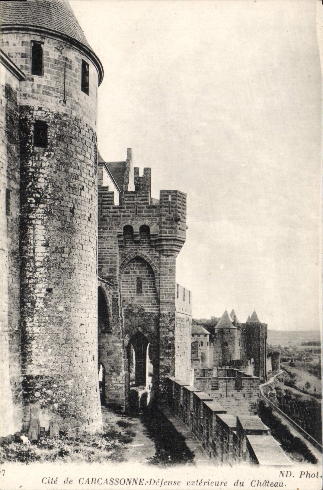 CPA Carcassonne Defense exterieure du chateau