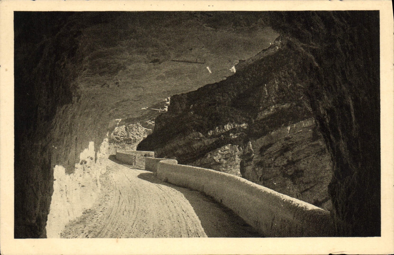 CPA Route des Grands Goulets