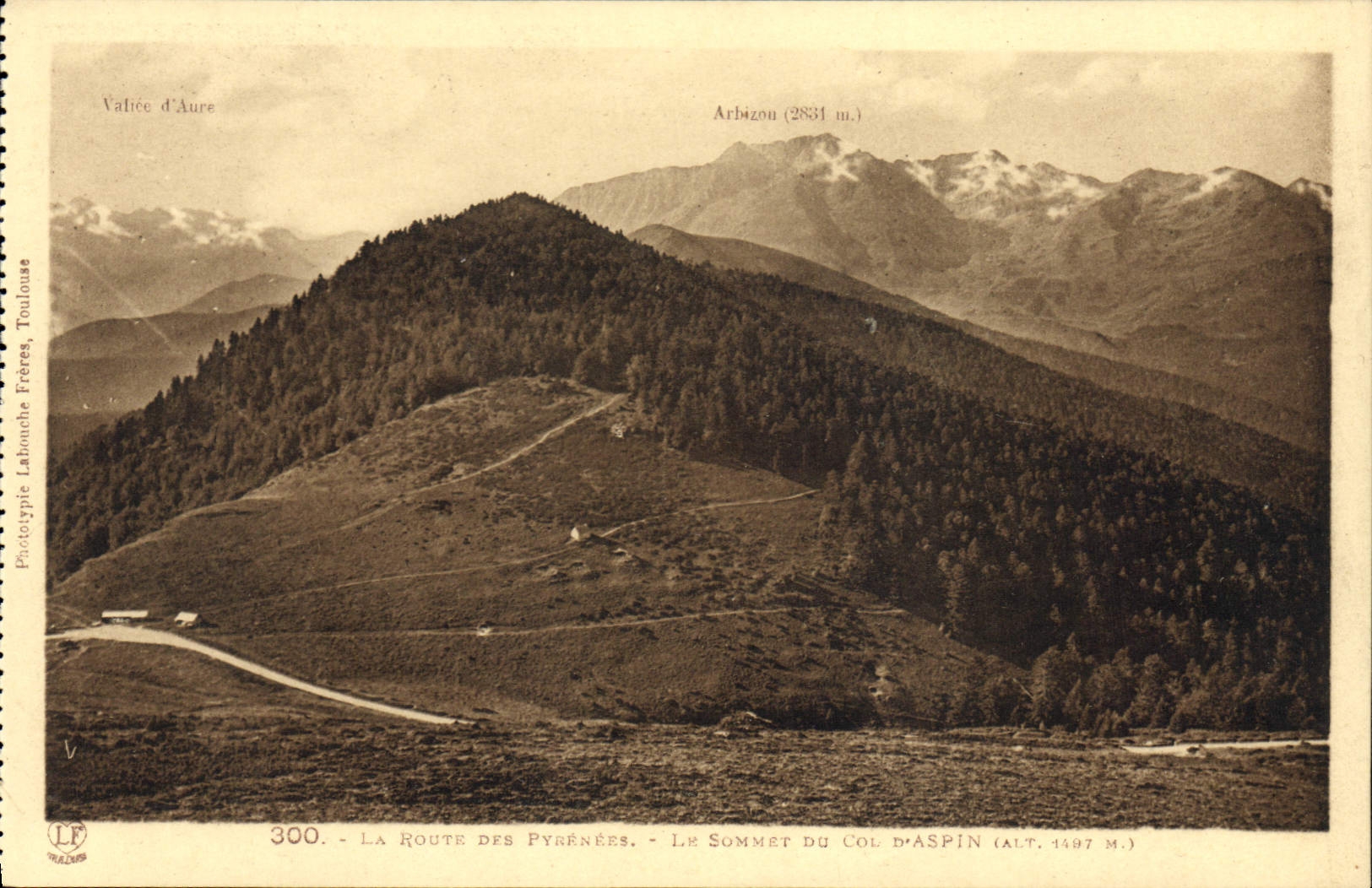 VINTAGE POSTCARD Road of the Pyrenees the top of the collar of Aspin