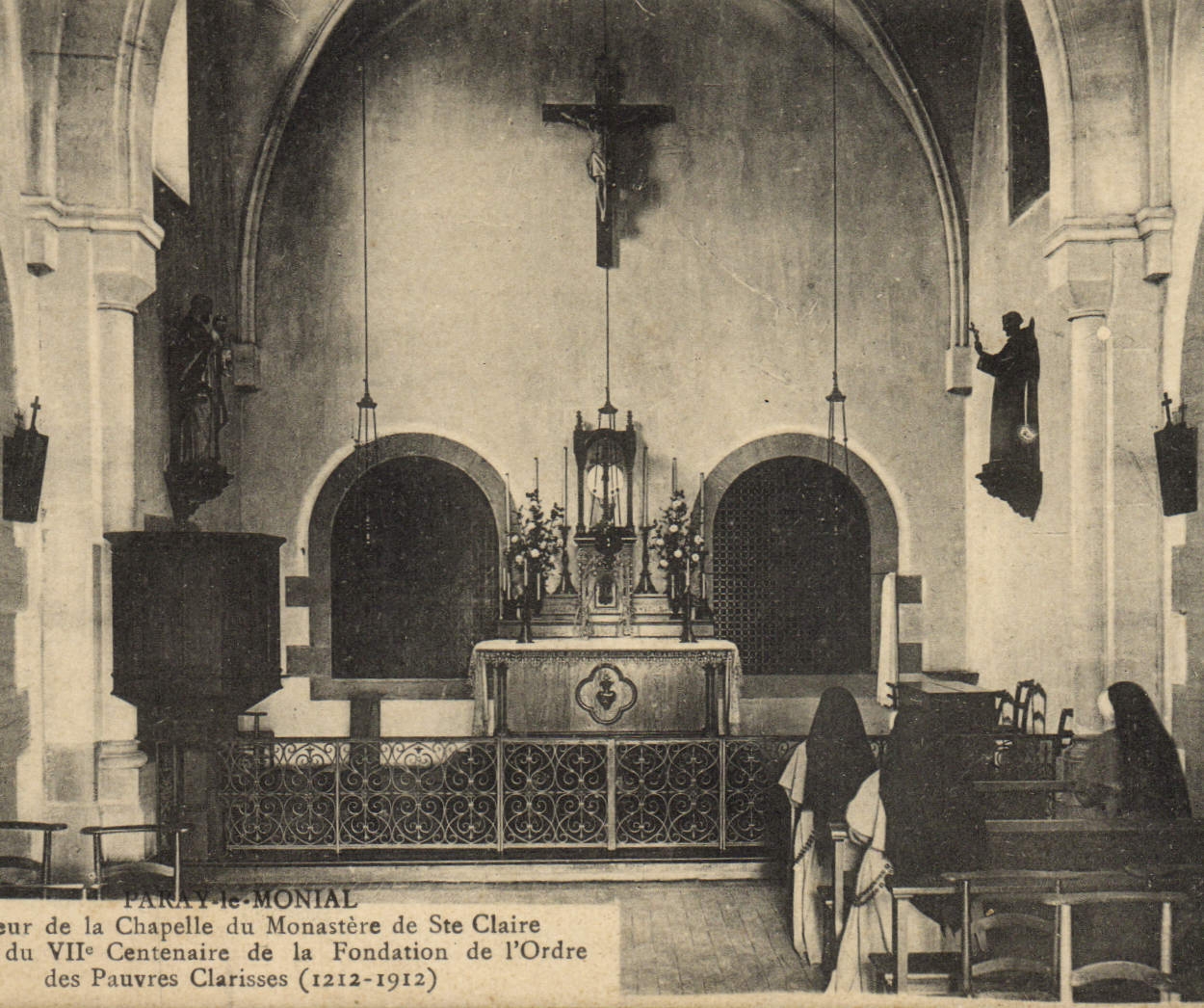 VINTAGE POSTCARD Paray Interior Monial of the vault of the monastery of co. Claire