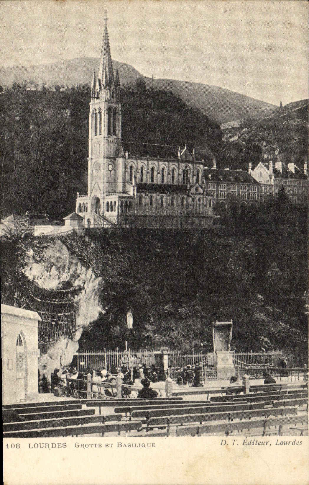 Cueva y basílica pesadas de la POSTAL de la VENDIMIA
