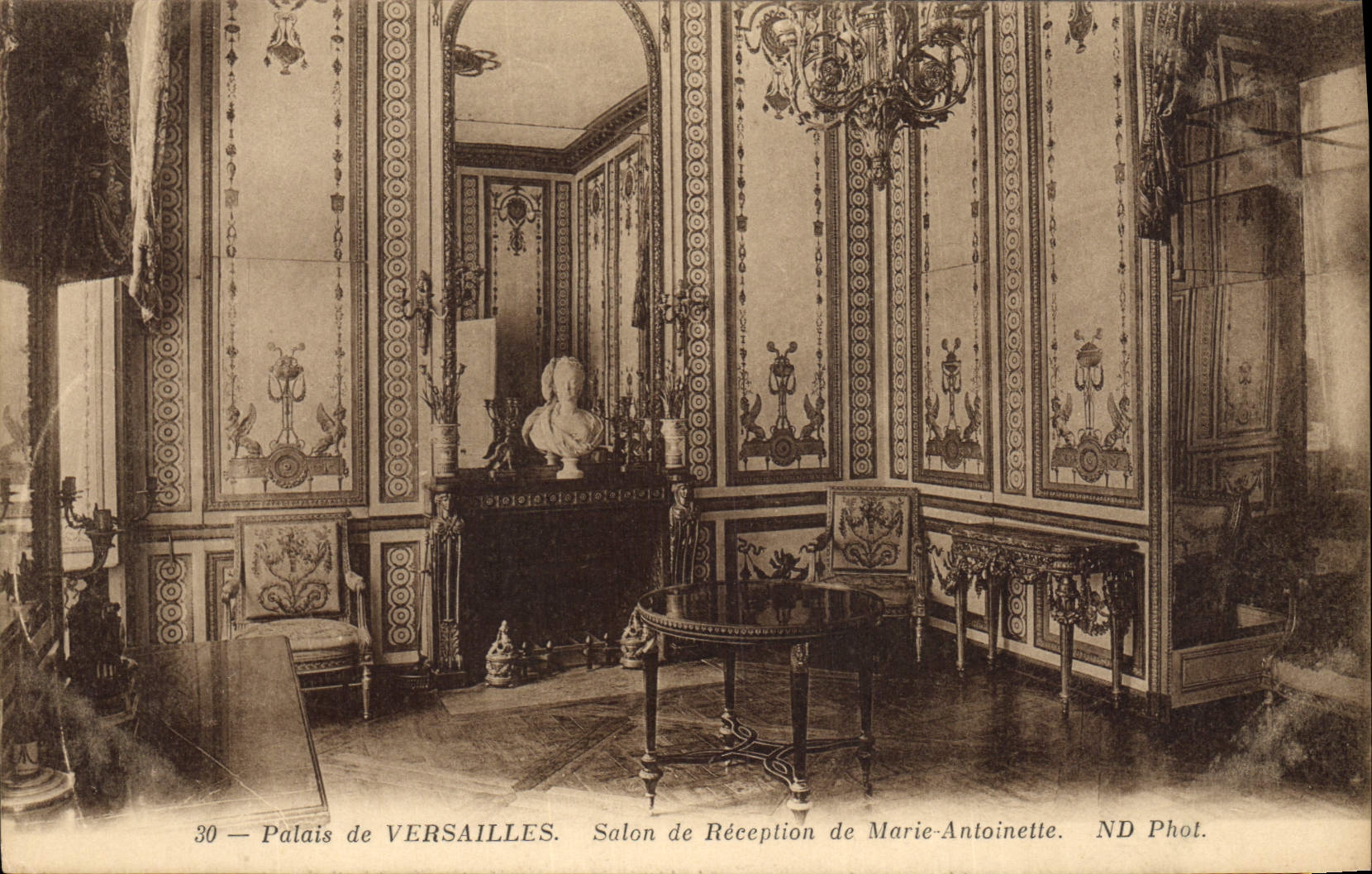 Paladar de la POSTAL de la VENDIMIA del sitio de recepción de Versalles de Marie Antonieta