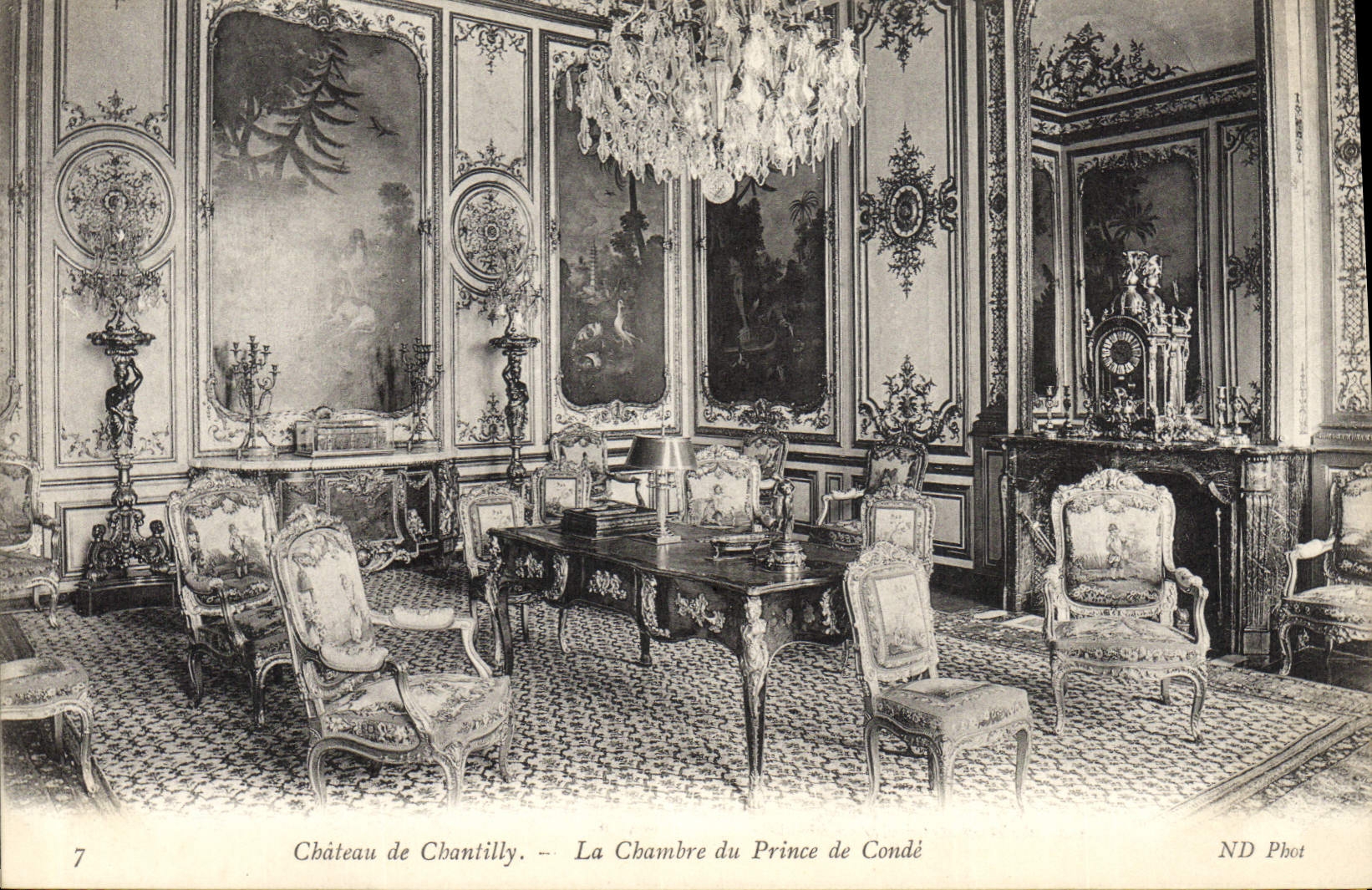CPA Chateau de Chantilly La chambre du Prince de Conde