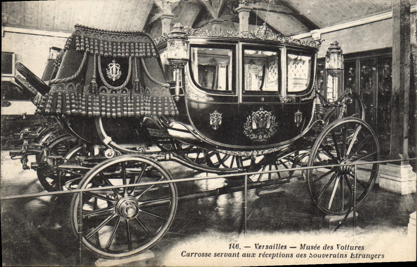 POSTAL Versalles Musee de la VENDIMIA de los ajustes de los coches con el cuerpo que es utilizado para las recepciones de los sovereigns extranjeros