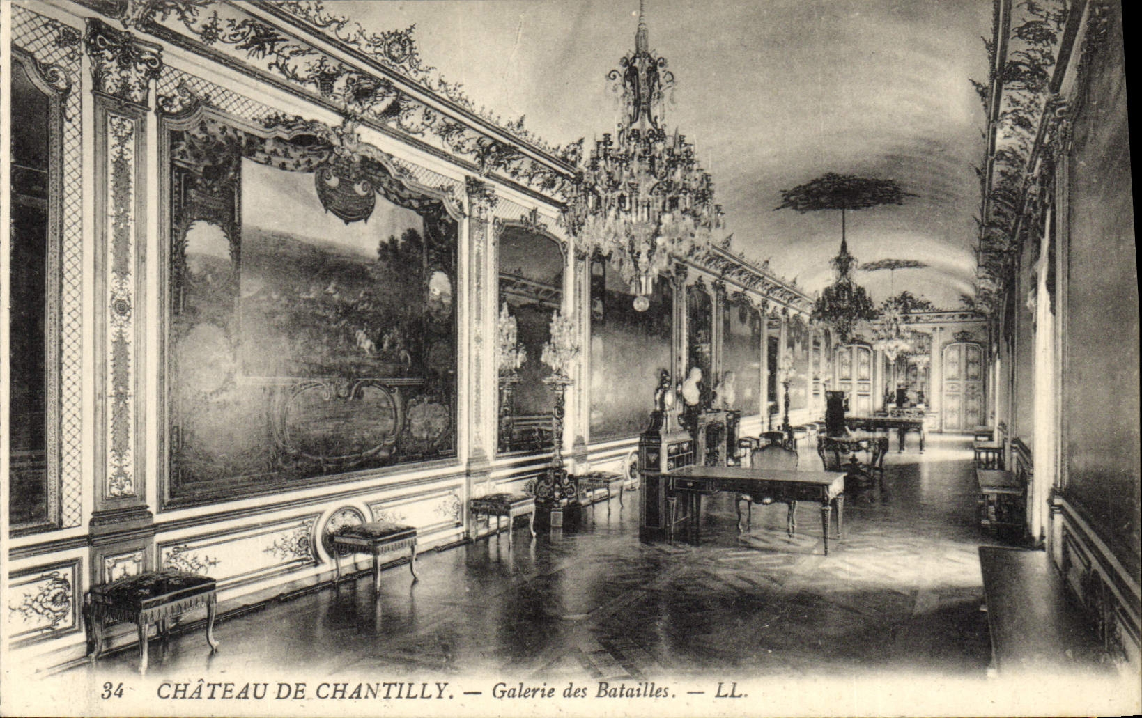 CPA Chateau de Chantilly Galerie des Batailles