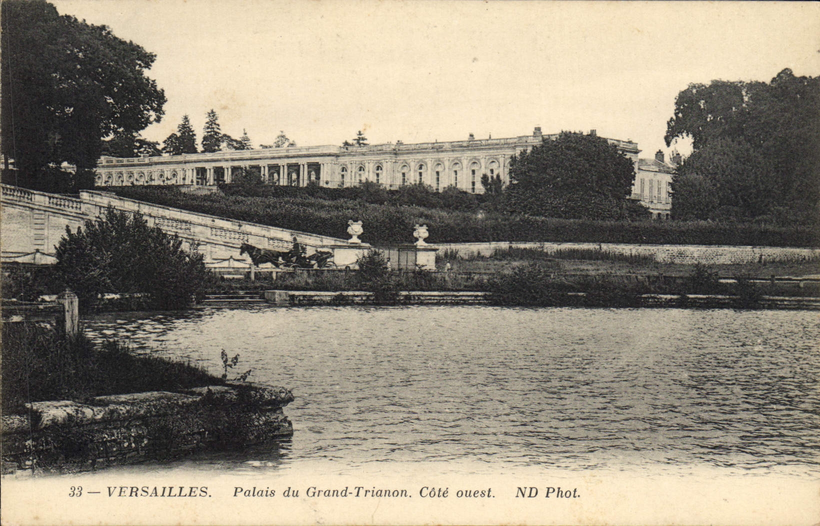 CPA Versailles Palais du Grand Trianon Cote Ouest