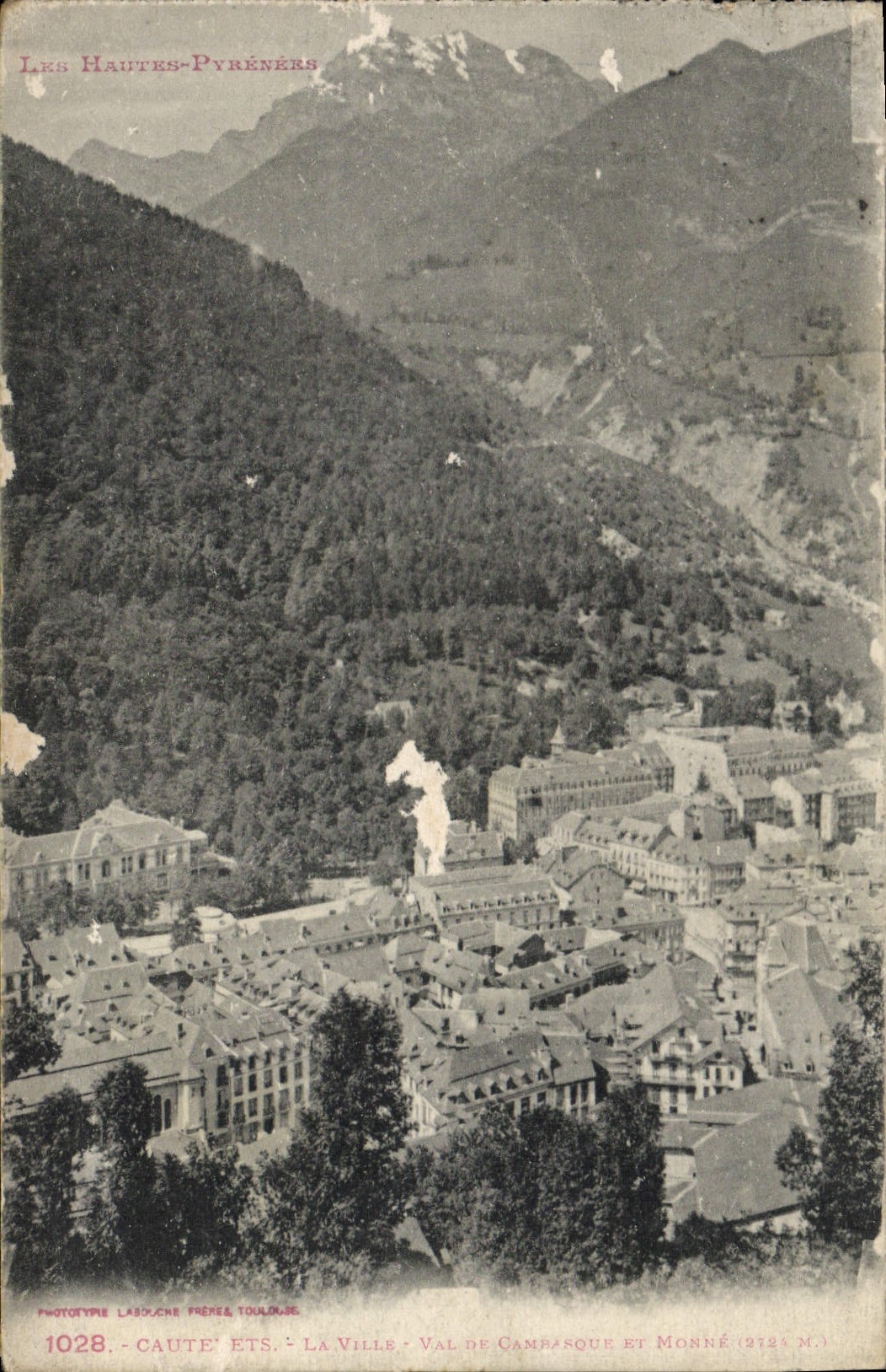 CPA Cauterets La ville Val de Cambasque et Monne