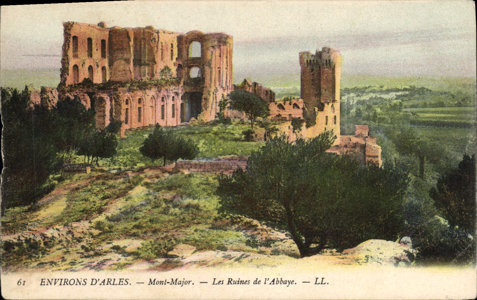 CPA Environs d'Arles Les ruines de l'abbaye