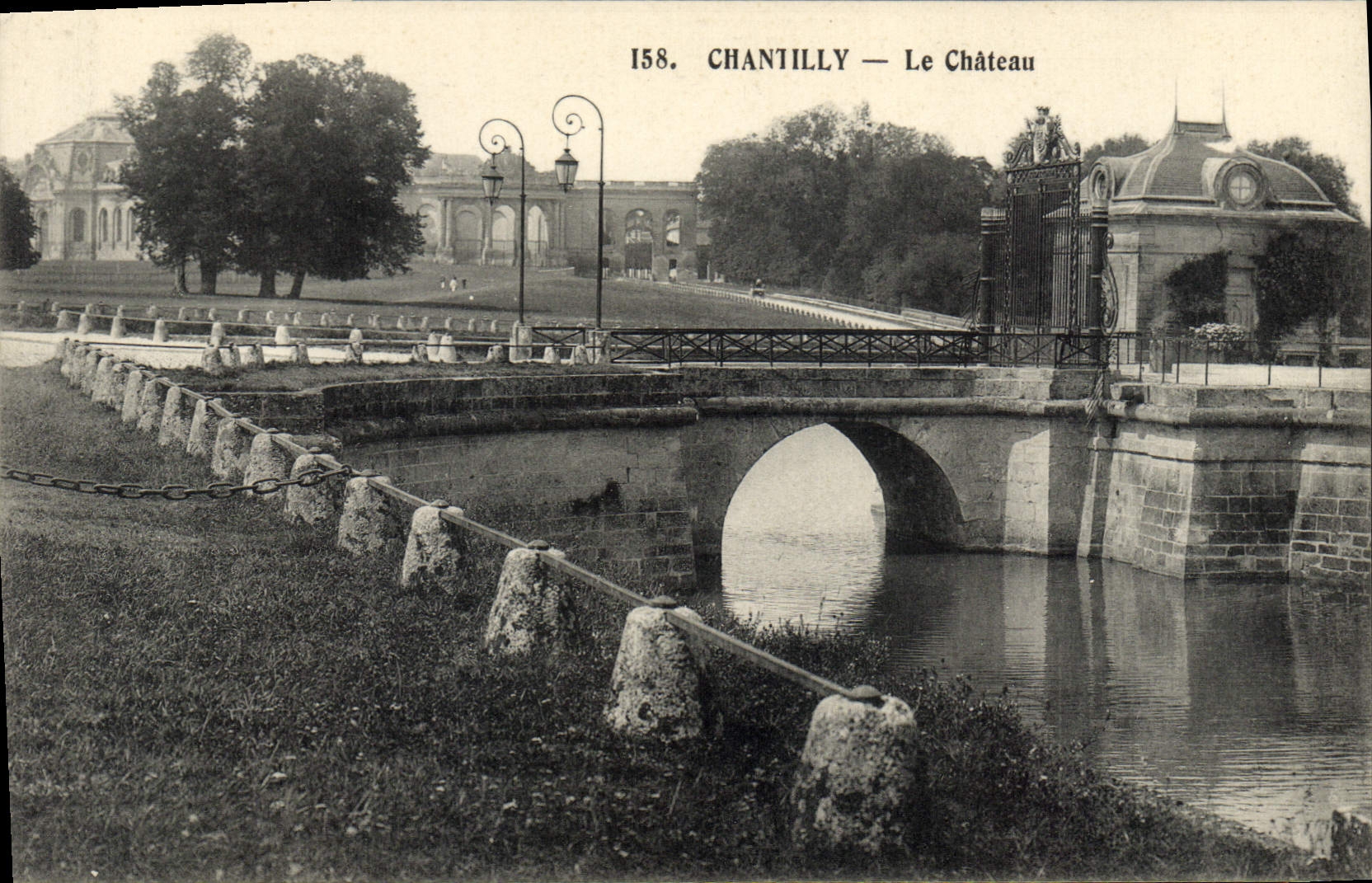 CPA Chateau de Chantilly 