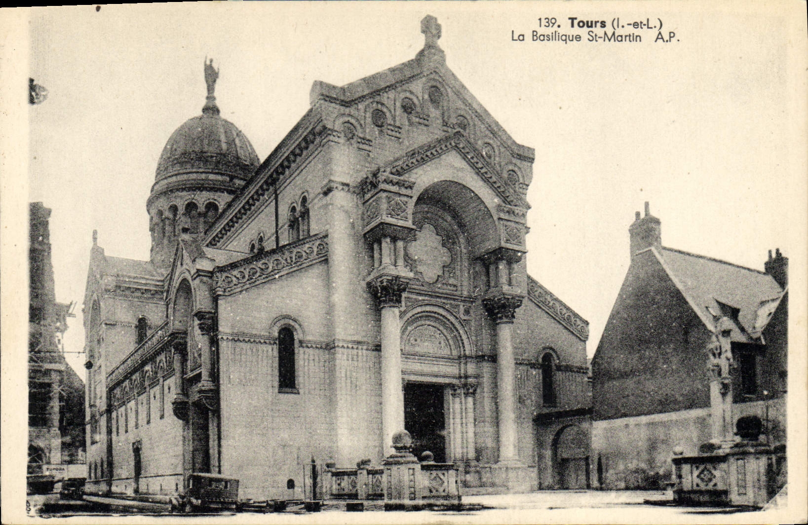 CPA Tours La basilique St Martin