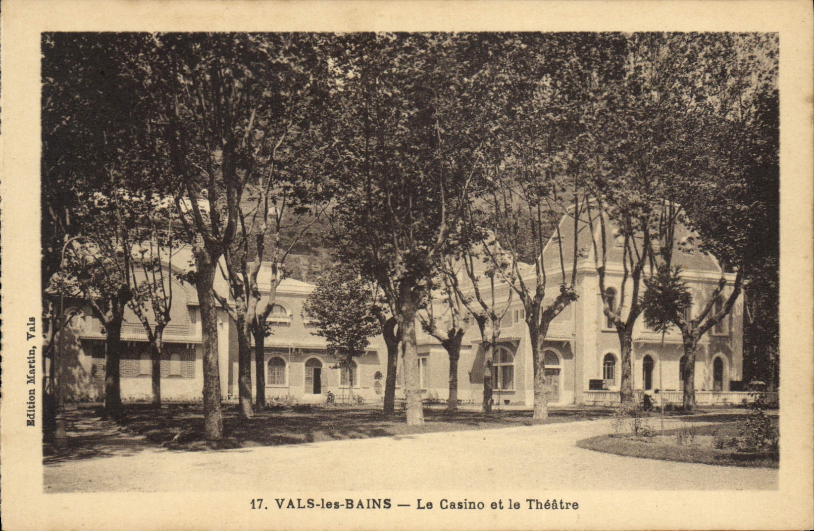 VINTAGE POSTCARD Valleys les Bains the casino and the theater