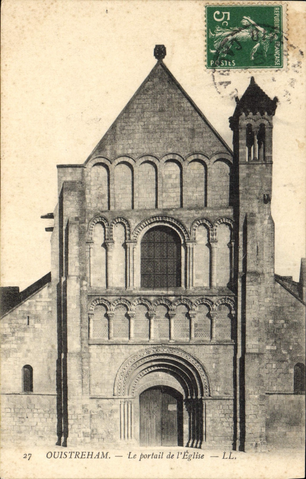 VINTAGE POSTCARD Ouistreham the gate of the church