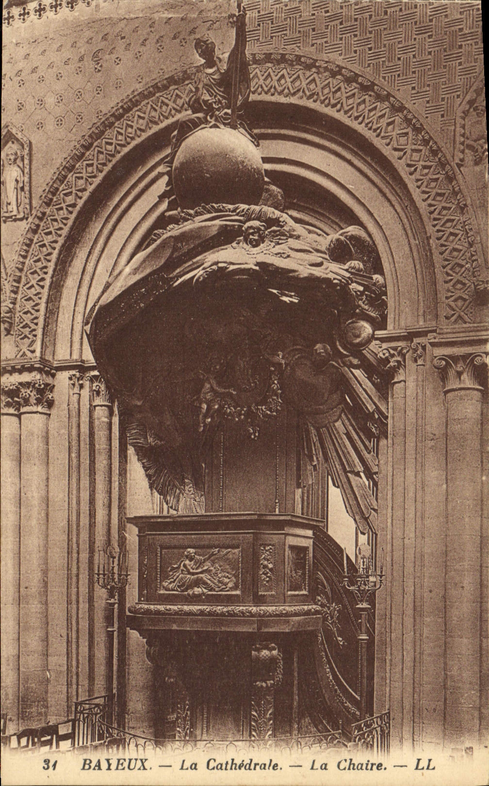 VINTAGE POSTCARD Bayeux Cathedral the pulpit