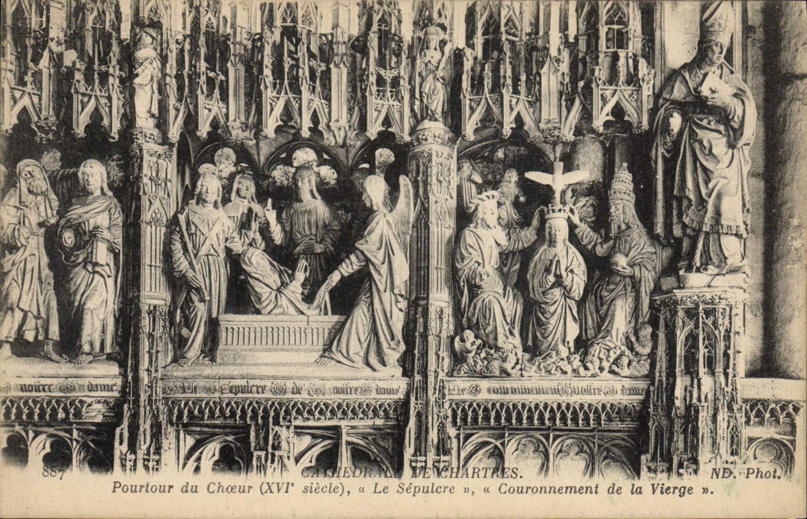 CPA Cathedrale de Chartres Pourtour du choeur Couronnement de la Vierge Le sepulcre