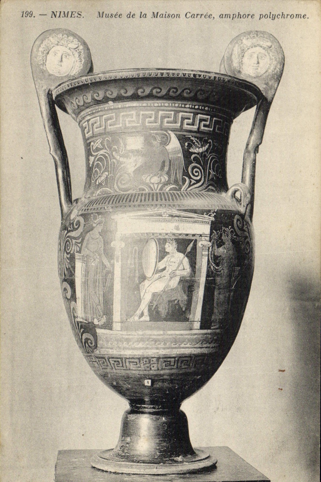 Museo de Faincerie Nimes de la loza de barro de la POSTAL de la VENDIMIA del Amphora policromo de la nación cuadrada