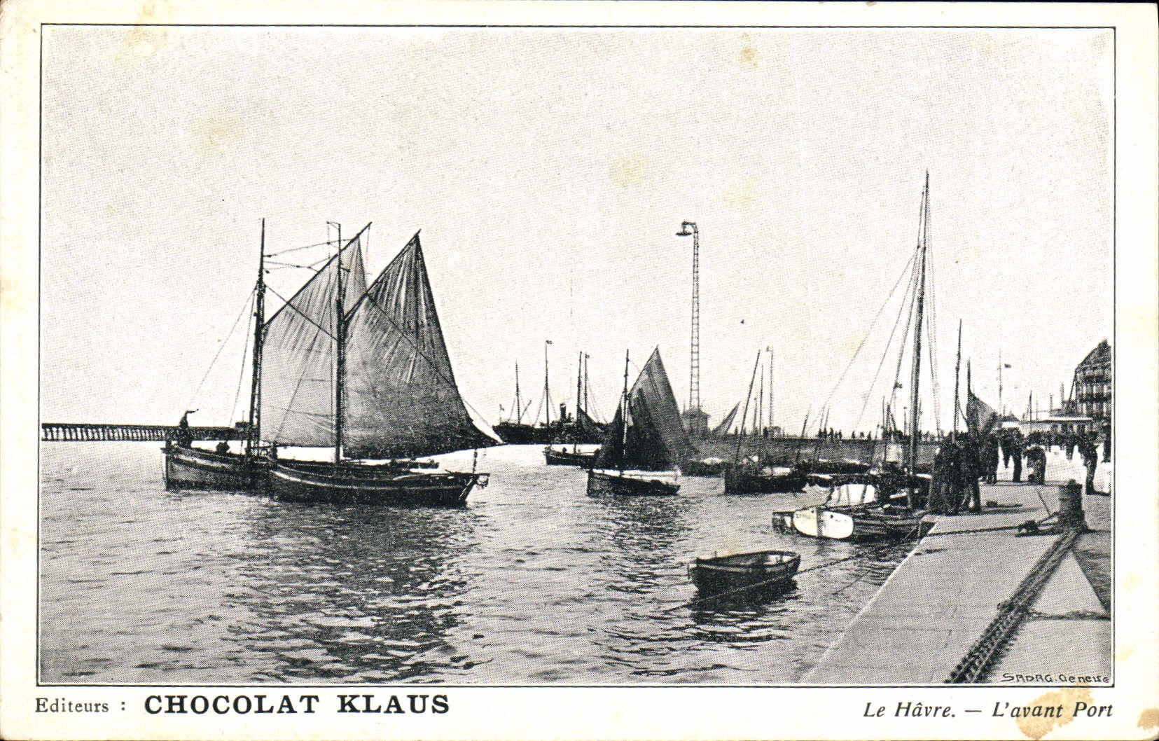 Barco de la POSTAL de la VENDIMIA del pecado Le Havre antes del puerto
