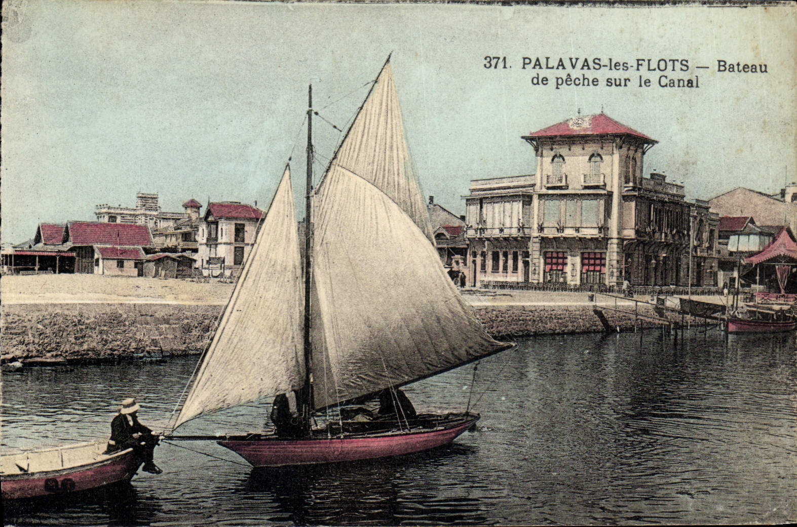 CPA Bateau de peche Palavas les Flots Bateau de peche sur le canal